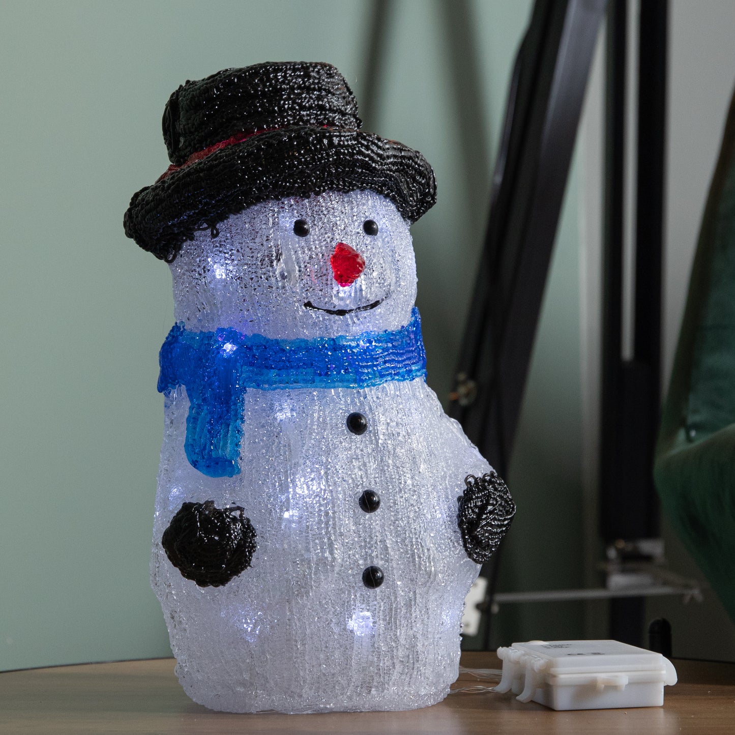 Factory Seconds: 27cm Battery Operated Light up Acrylic Christmas Snowman Decoration with White LEDs