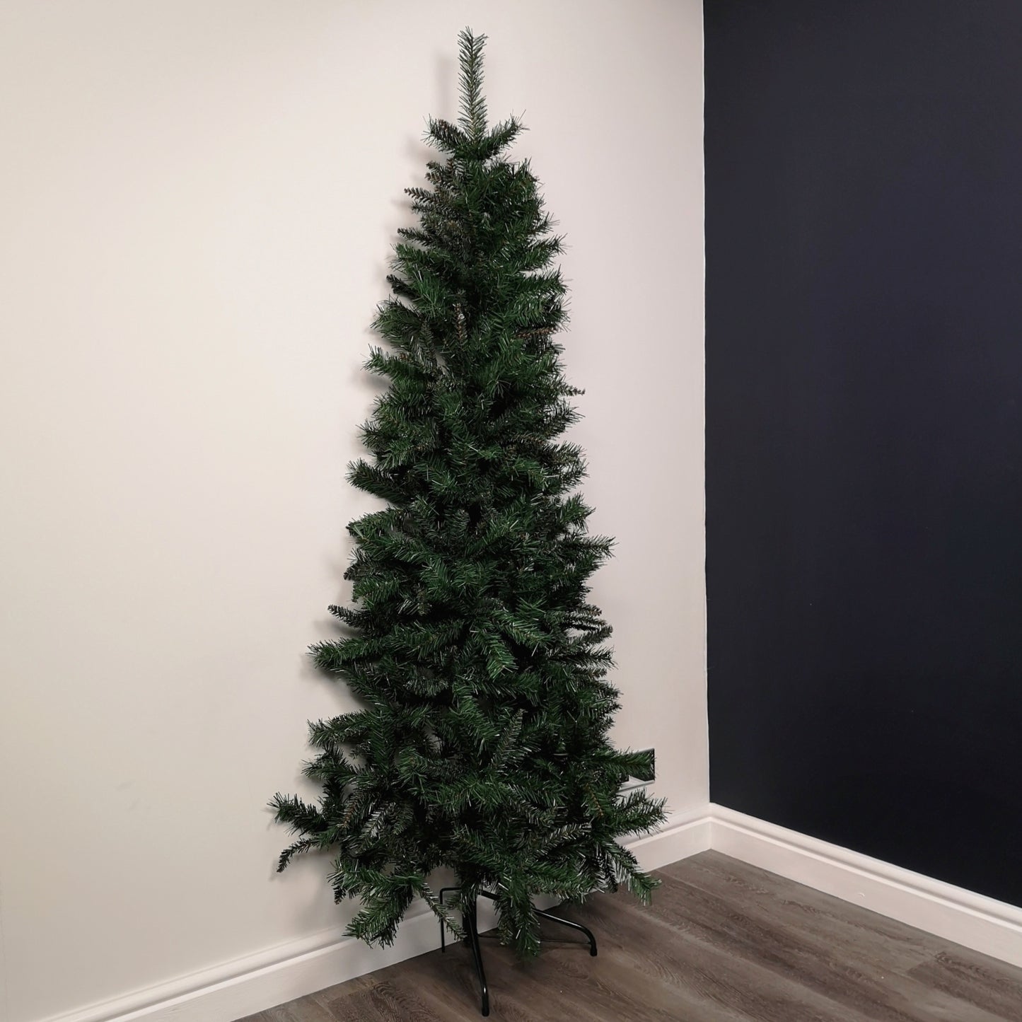 Factory Seconds: 6.5ft (2m) Dual Purpose Corner and Half Wall Artificial Plain Green Christmas Tree