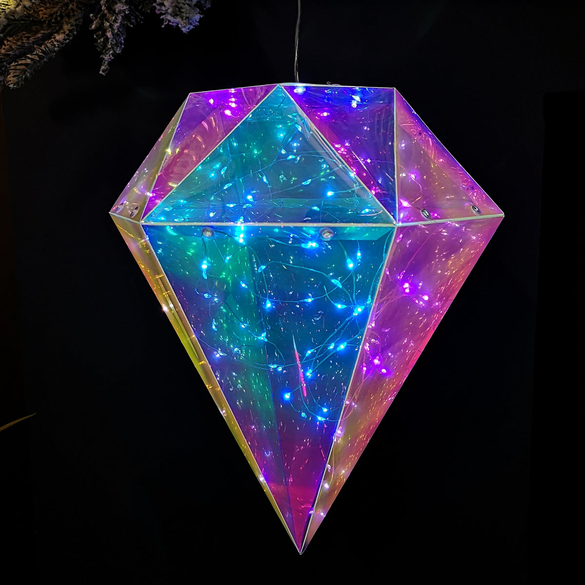 30cm Battery Operated Light up Hanging Christmas Dream Diamond with 100 White LEDs
