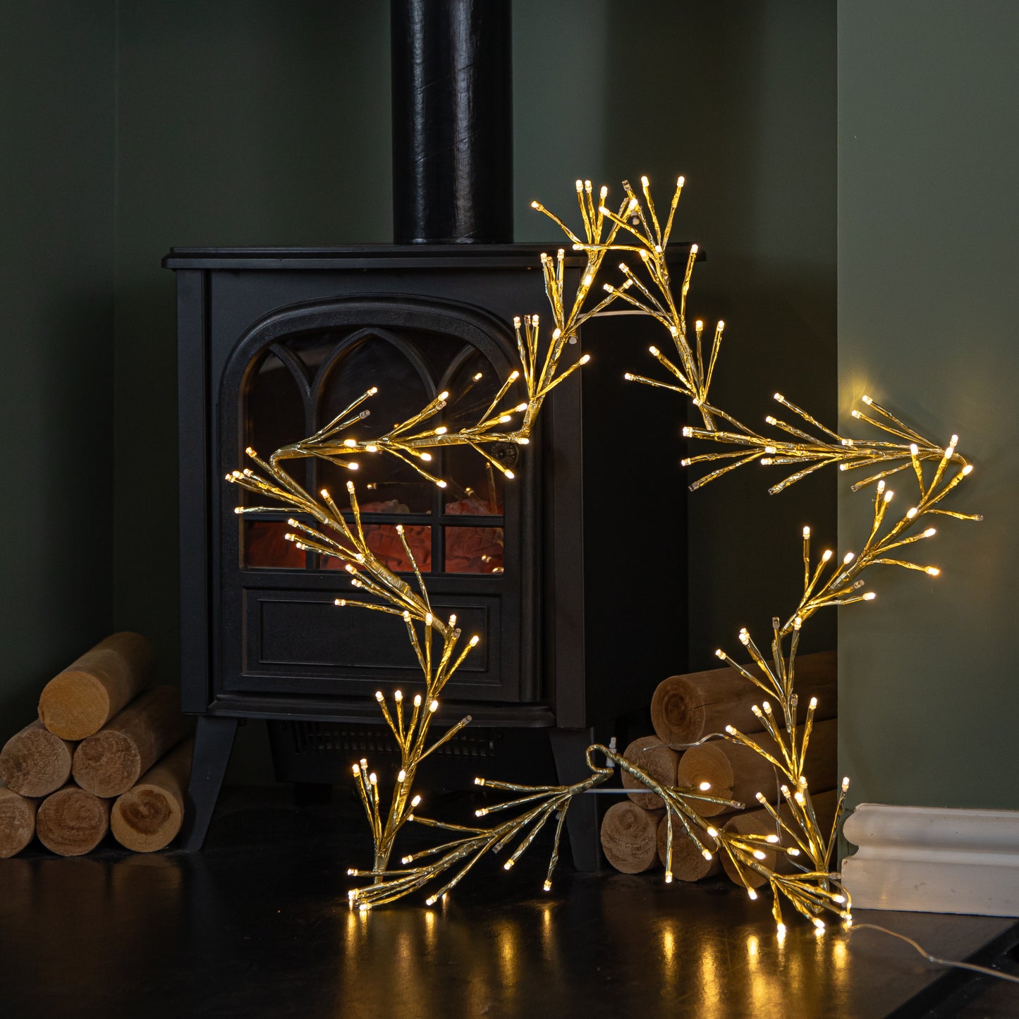60cm Light up Gold Christmas Star with 150 Static and Flashing Warm White LEDs