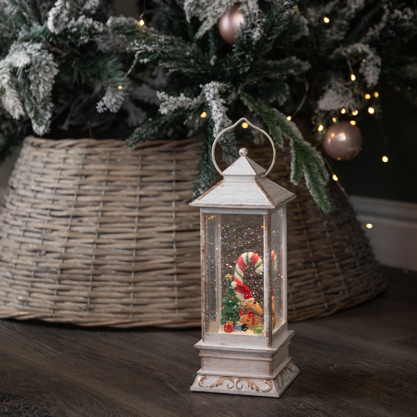 29cm Battery Powered Light up Antique Lantern Christmas Water Spinner with Snowy Mouse Scene