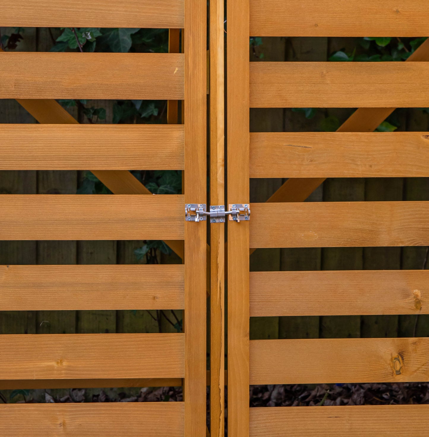 1.33m x 1.25m Large Wooden Outdoor Garden Double Wheelie Bin Store Storage for 2 Bins