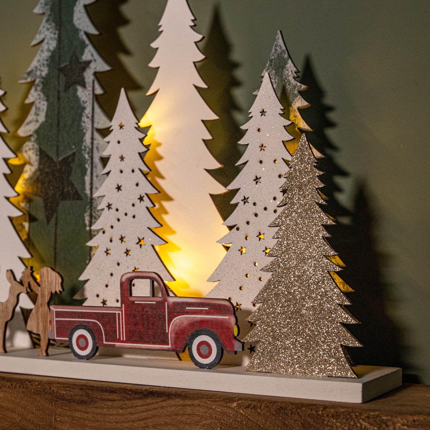 31cm Battery Operated Light up Wooden Christmas Tree with Deer and 15 Warm White LEDs