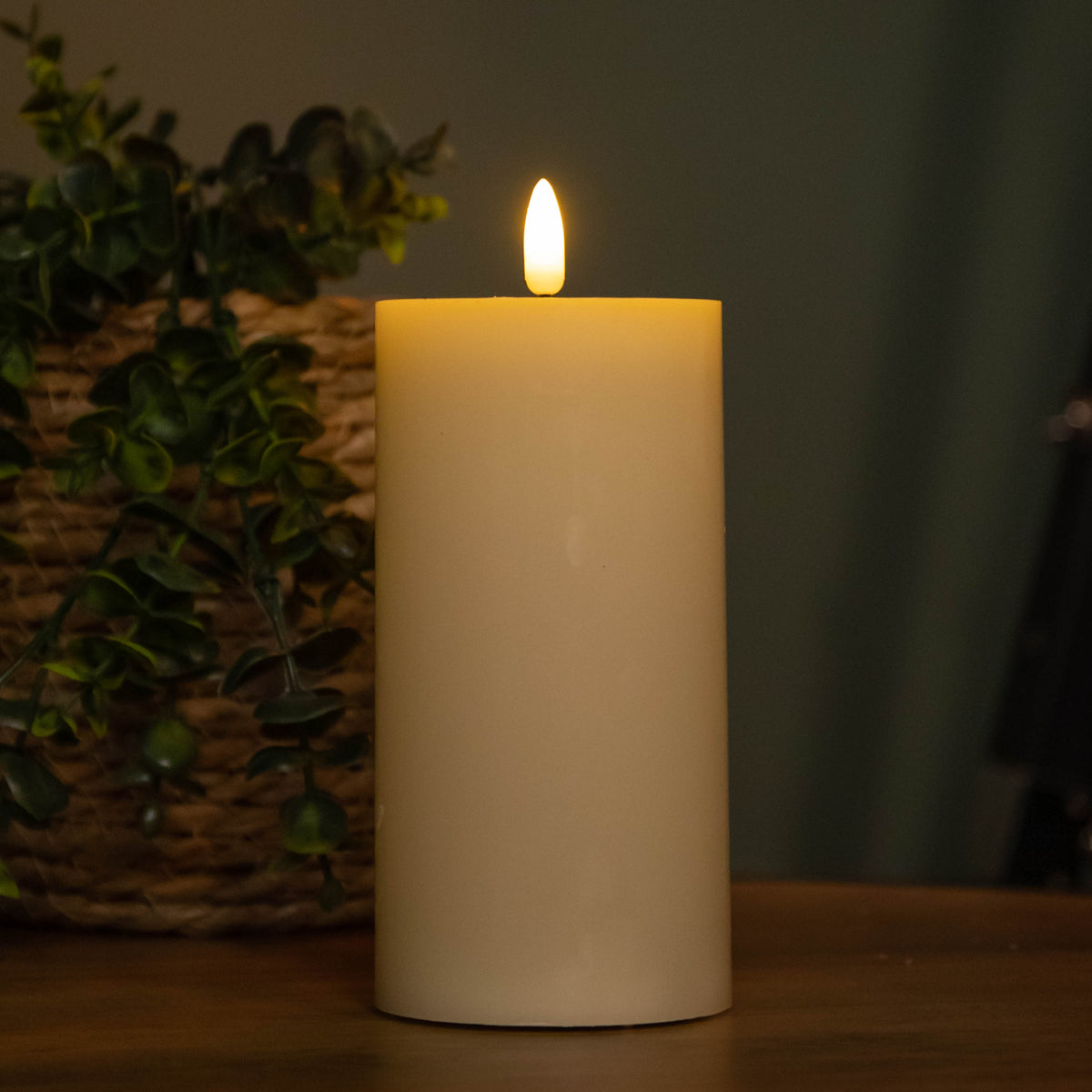 Set of 3 Cream Wax Melted Pool Effect Candles with Timer Function and Warm White LEDs