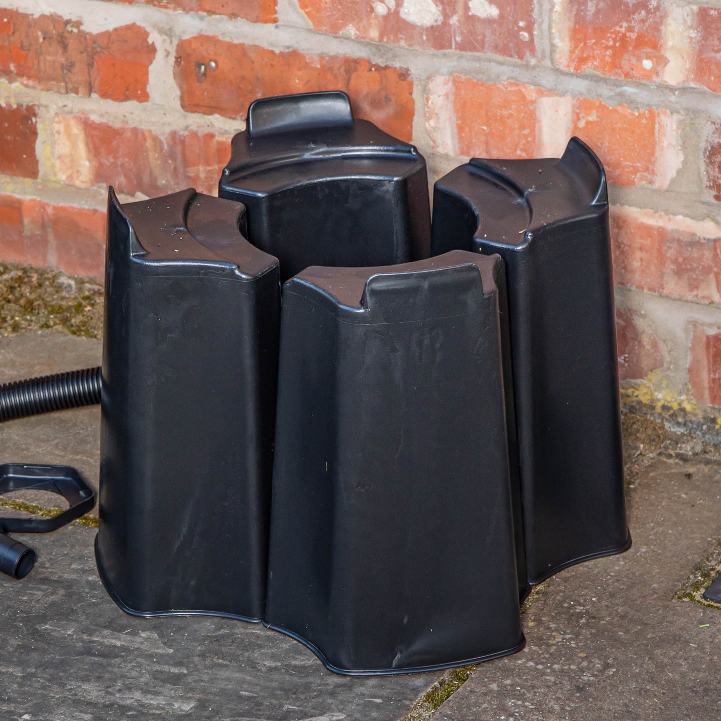 Strata 100 Litre Slimline Garden Water Butt with Filter Kit & Stand