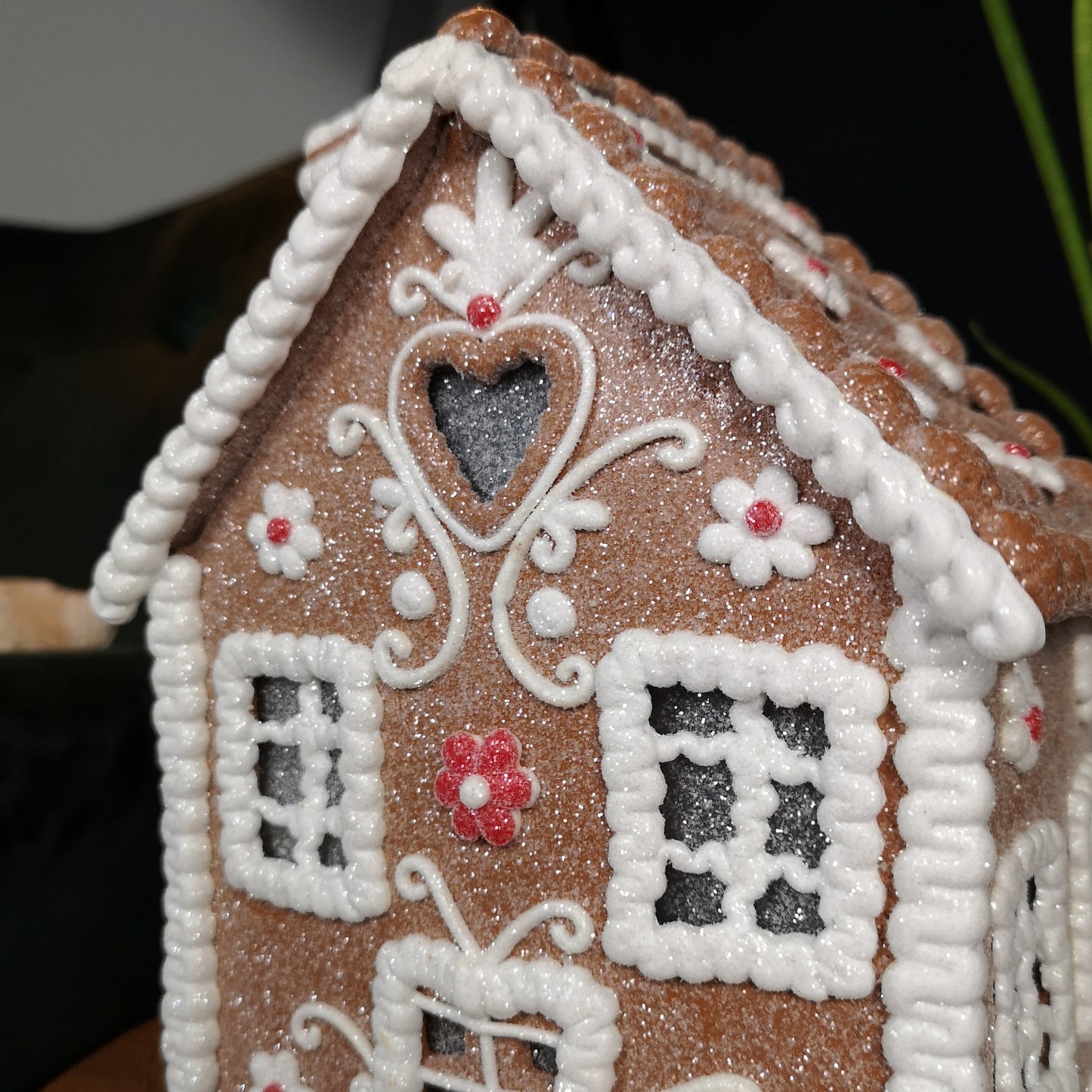 24cm Battery Operated LED Edelweiss Chalet Christmas Gingerbread House Decoration