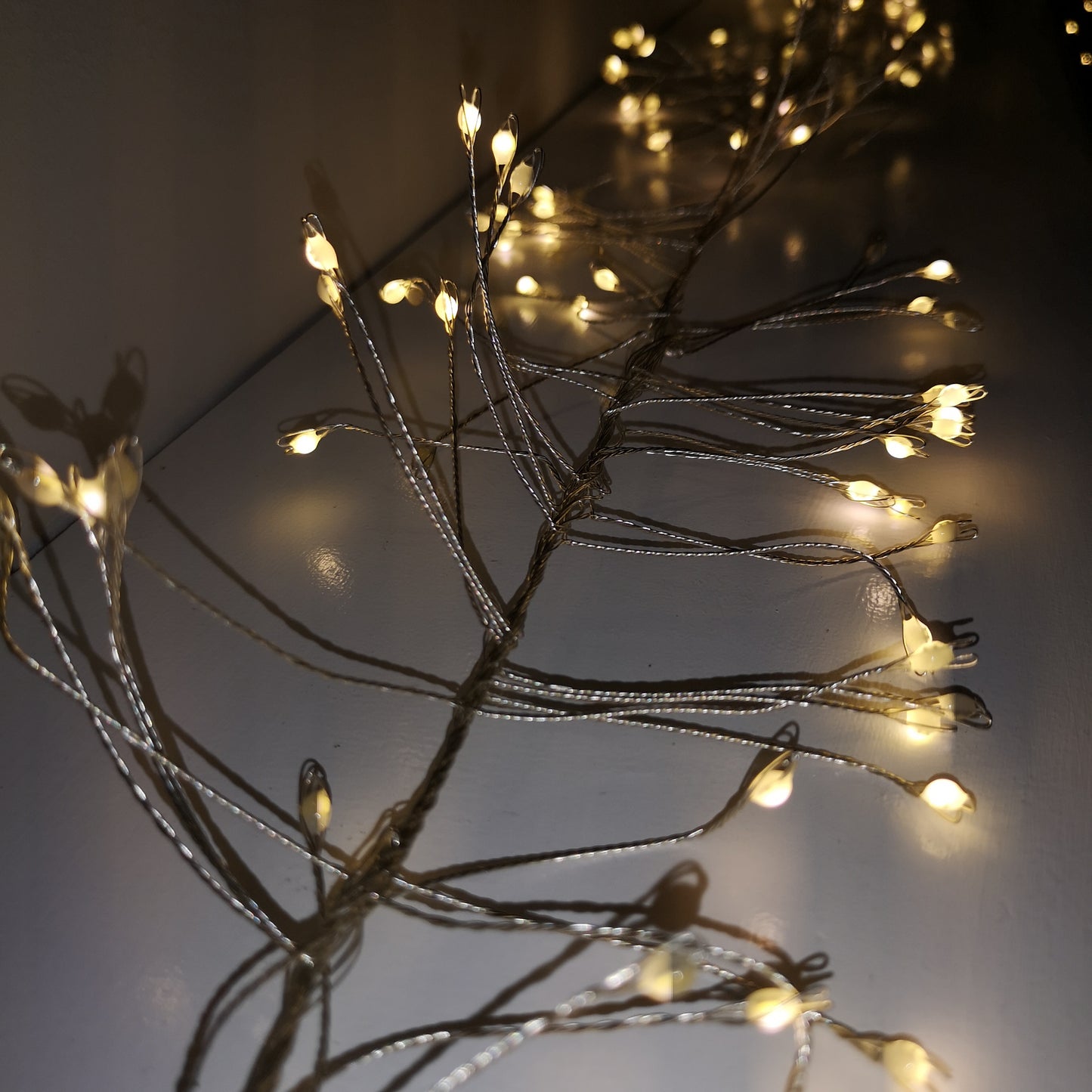 430 LED 2.7m Premier Christmas Outdoor 8 Function Garland Wire Lights Warm White