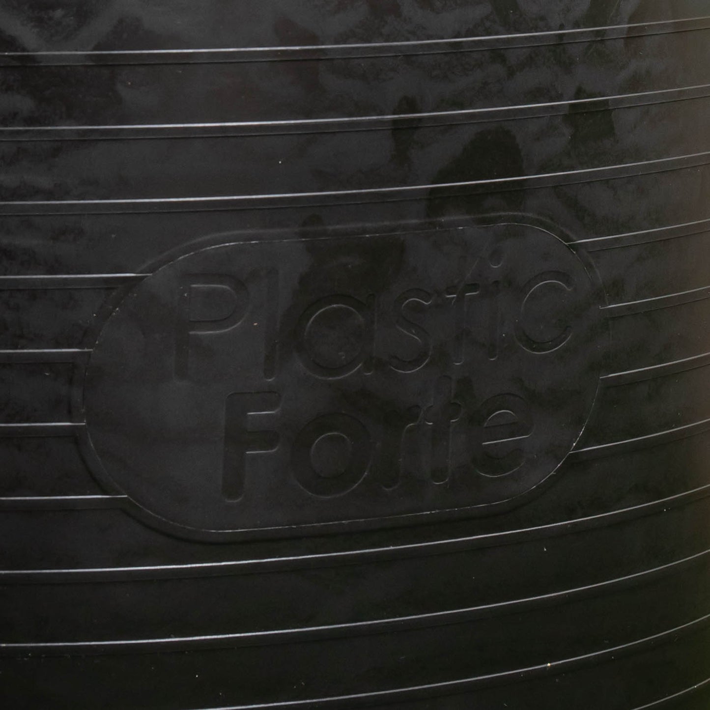 38 x 45cm Large Black Plastic Tub Bucket with 42 Litre Capacity & Carry Handles