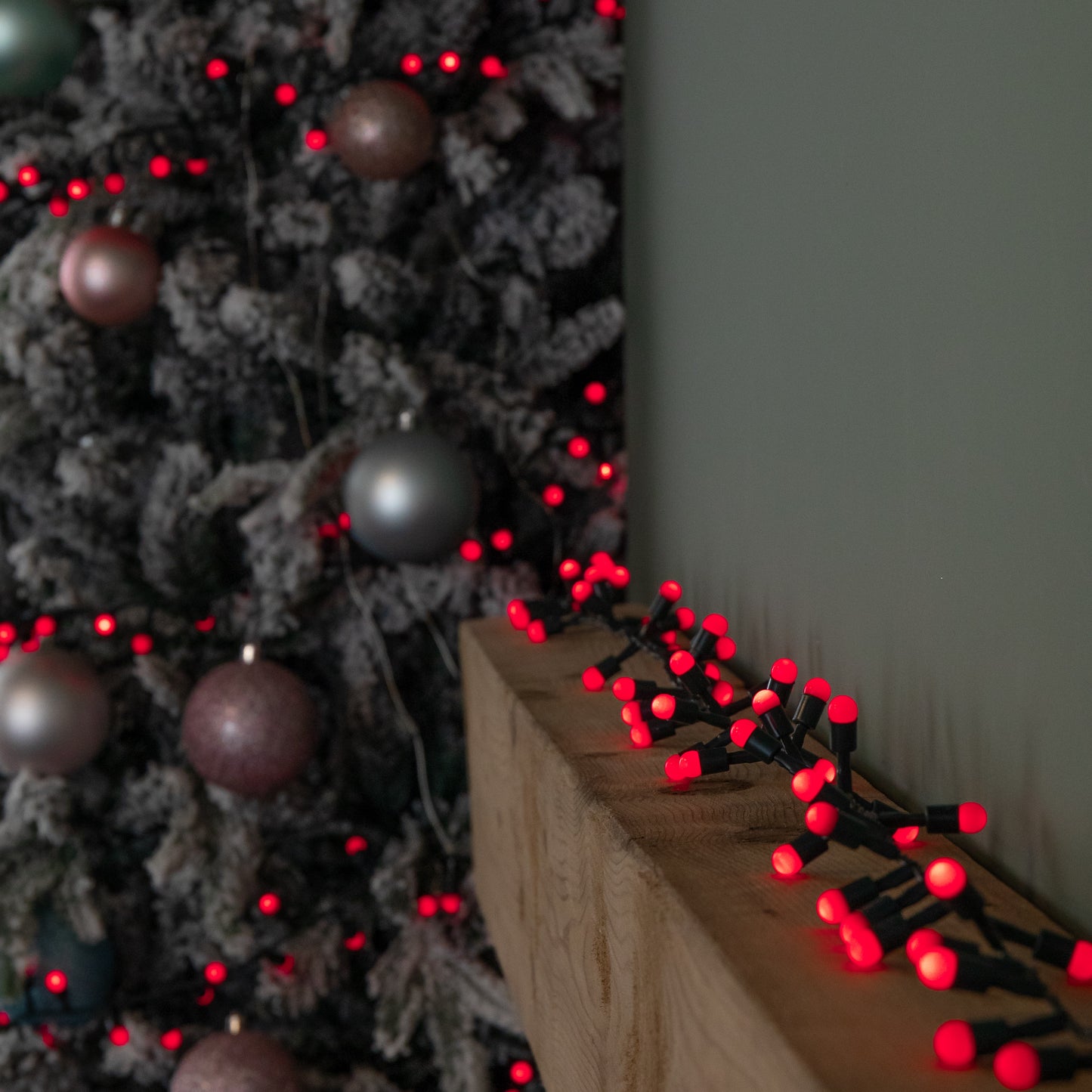 300 Christmas Berry String Lights in Red with Multi-Action LEDs