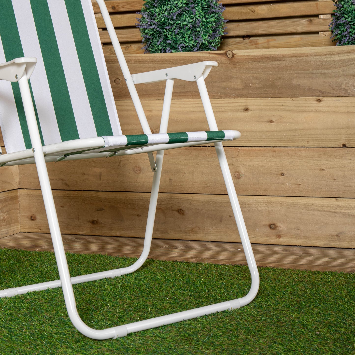 Folding Camping / Picnic Chair in Green and White Garden Patio