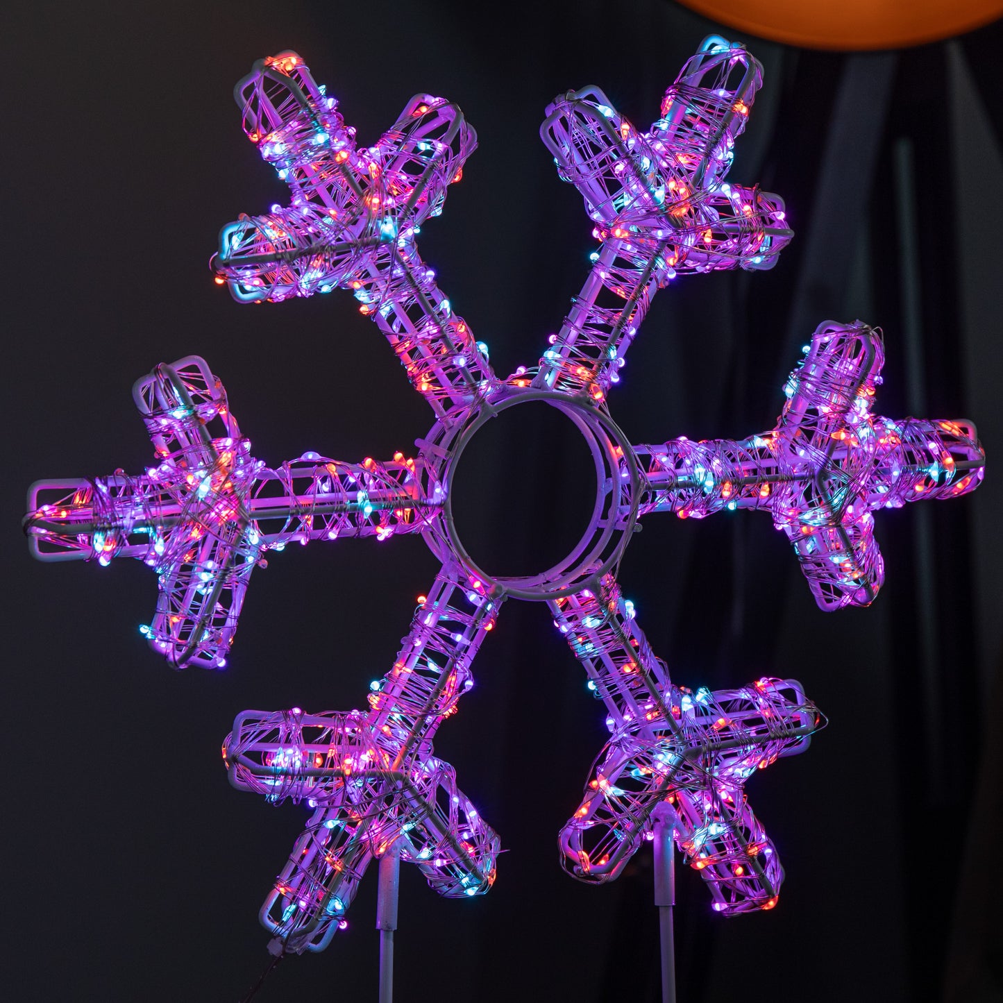 45cm Light up White Christmas Snowflake on Metal Stand with Twinkling Rainbow LEDs