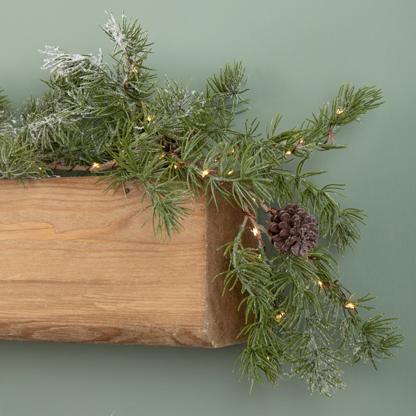 1.8m Pine Needle Christmas Garland with Pinecones and 120 Warm White LEDs