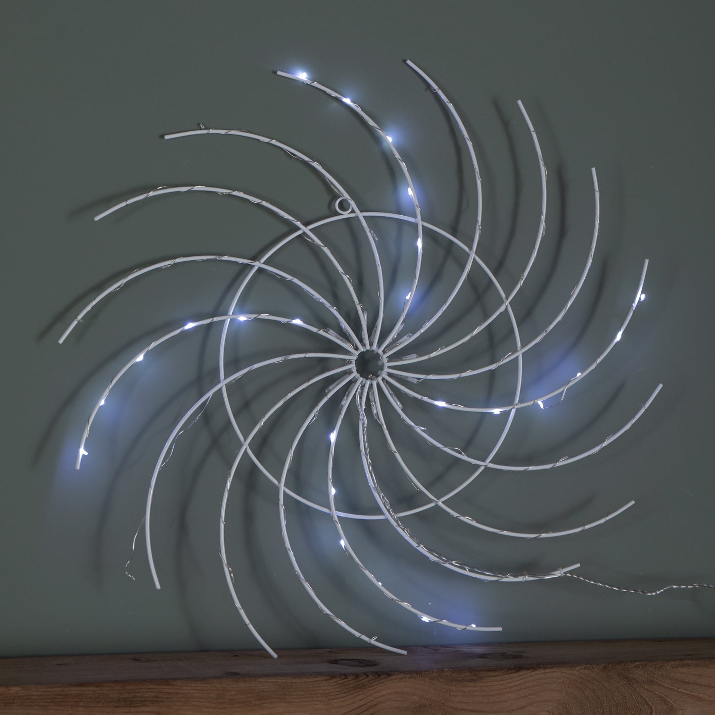50cm Light up Christmas Catherine Wheel with 96 Blue and White LEDs