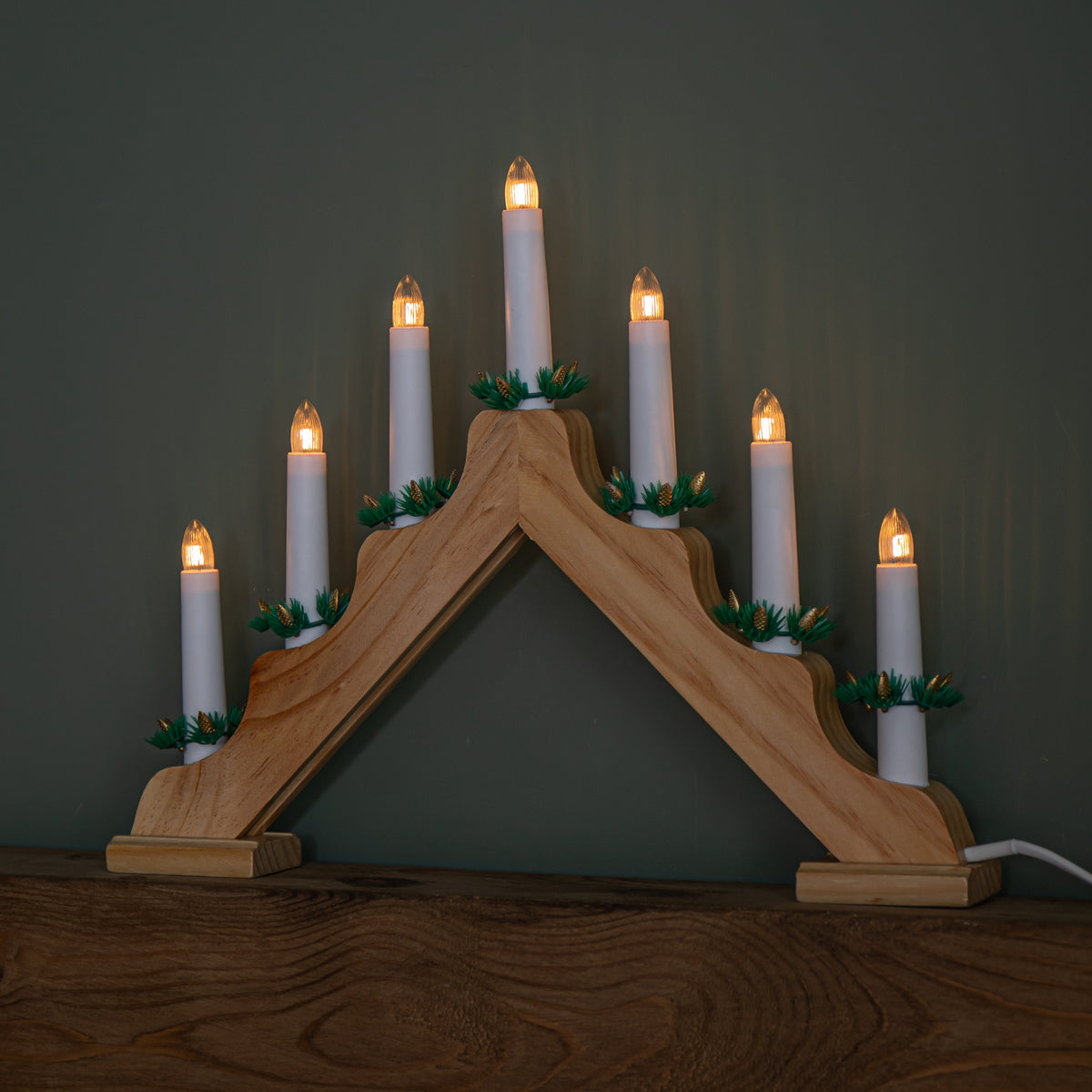 40cm Light up Wooden Christmas Candlebridge with 7 Warm White LEDs