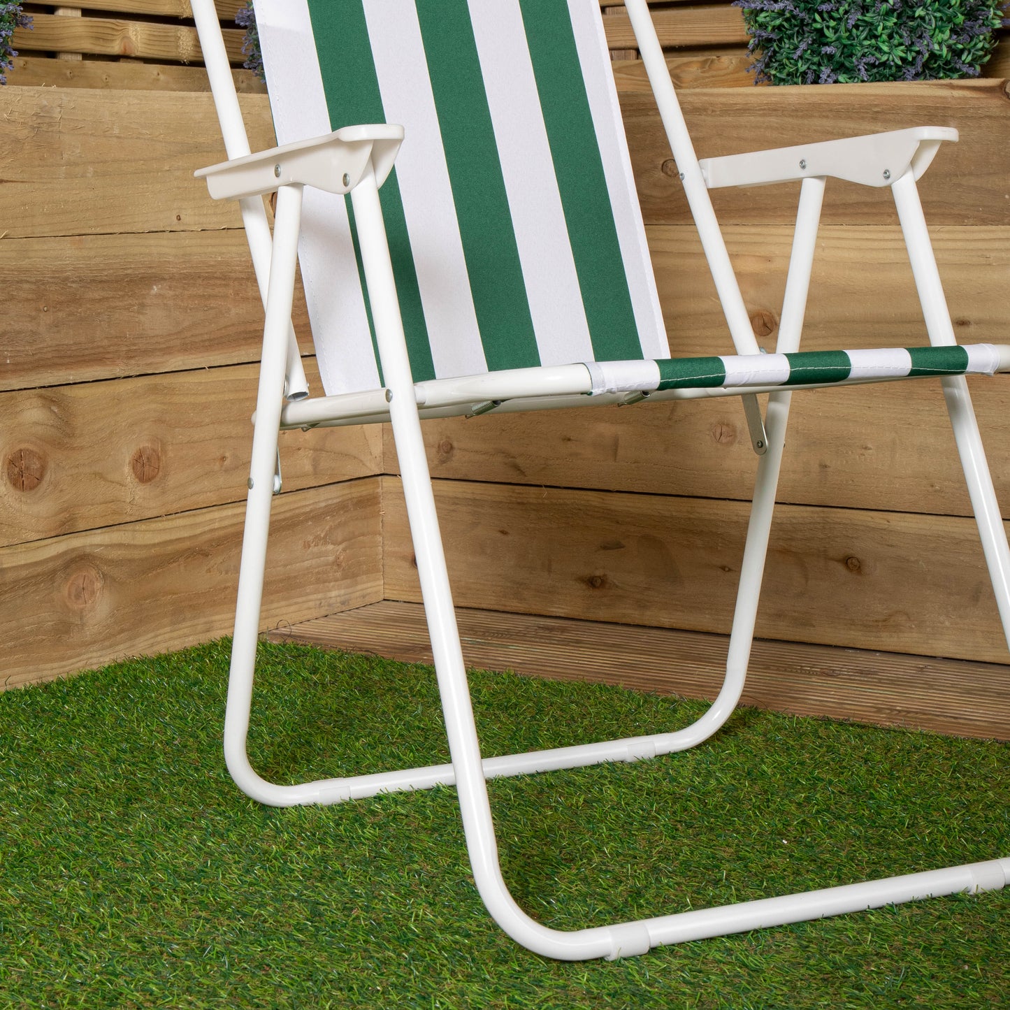 Folding Camping / Picnic Chair in Green and White Garden Patio