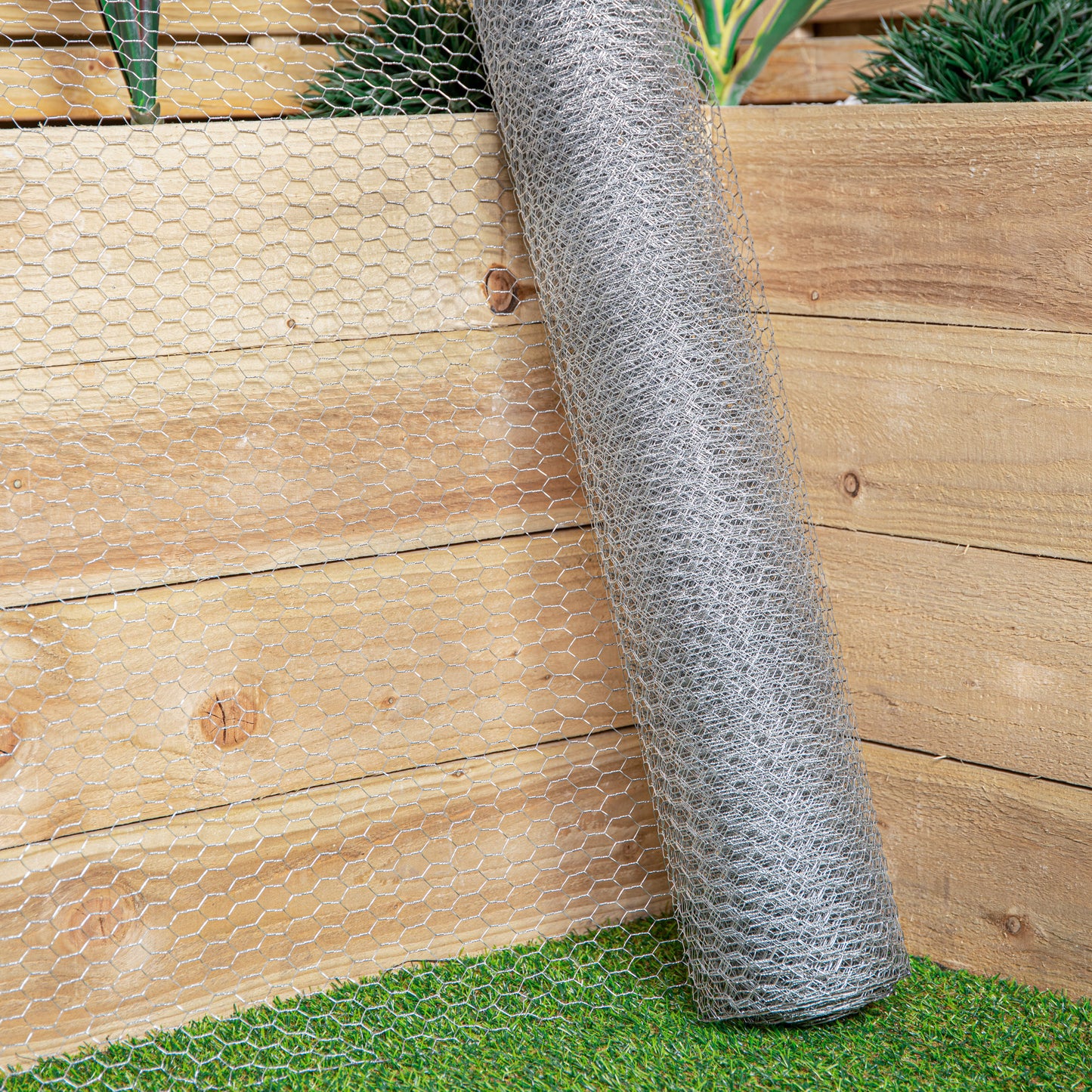 10m x 90cm x 13mm Galvanised Metal Chicken Garden Wire Net Fencing