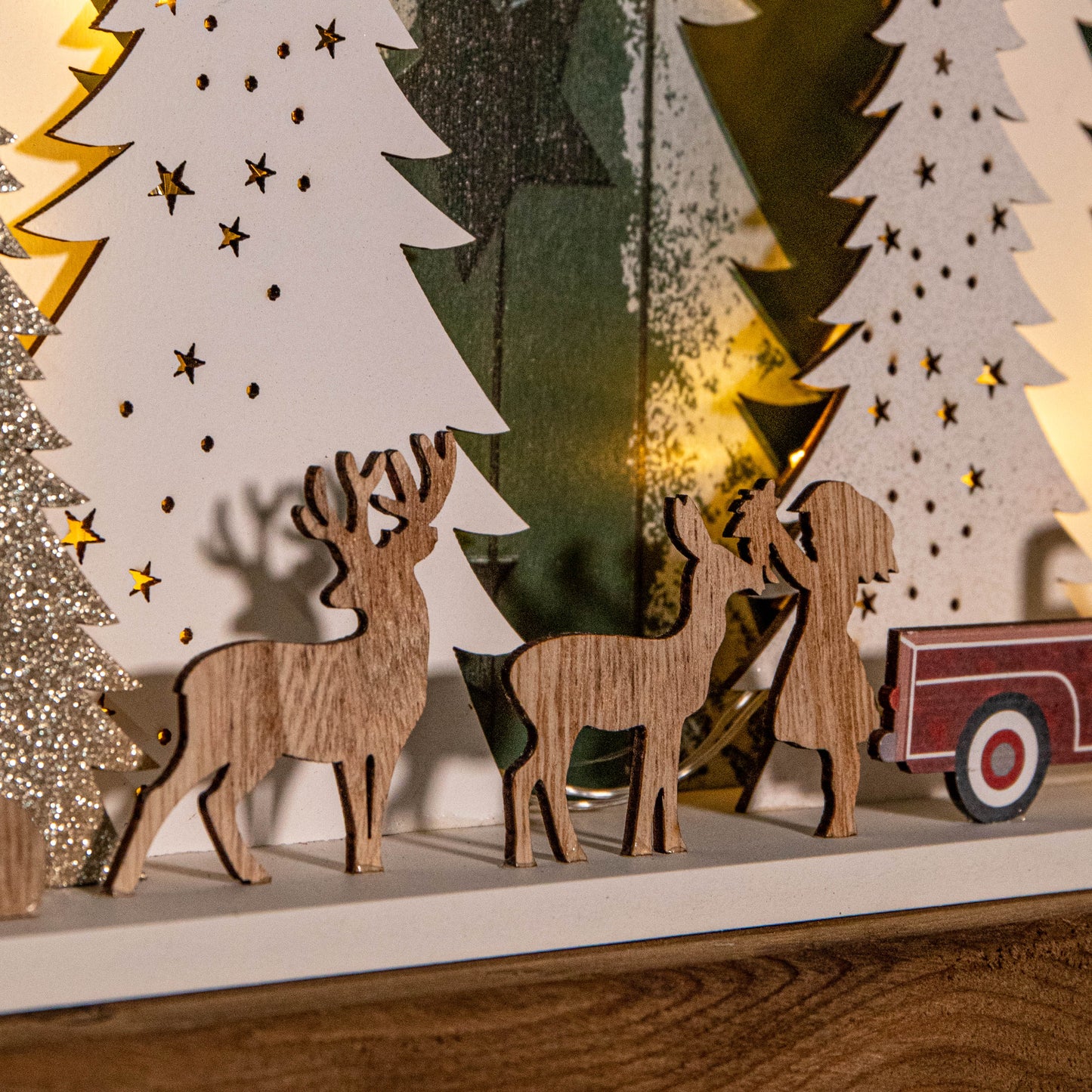 31cm Battery Operated Light up Wooden Christmas Tree with Deer and 15 Warm White LEDs