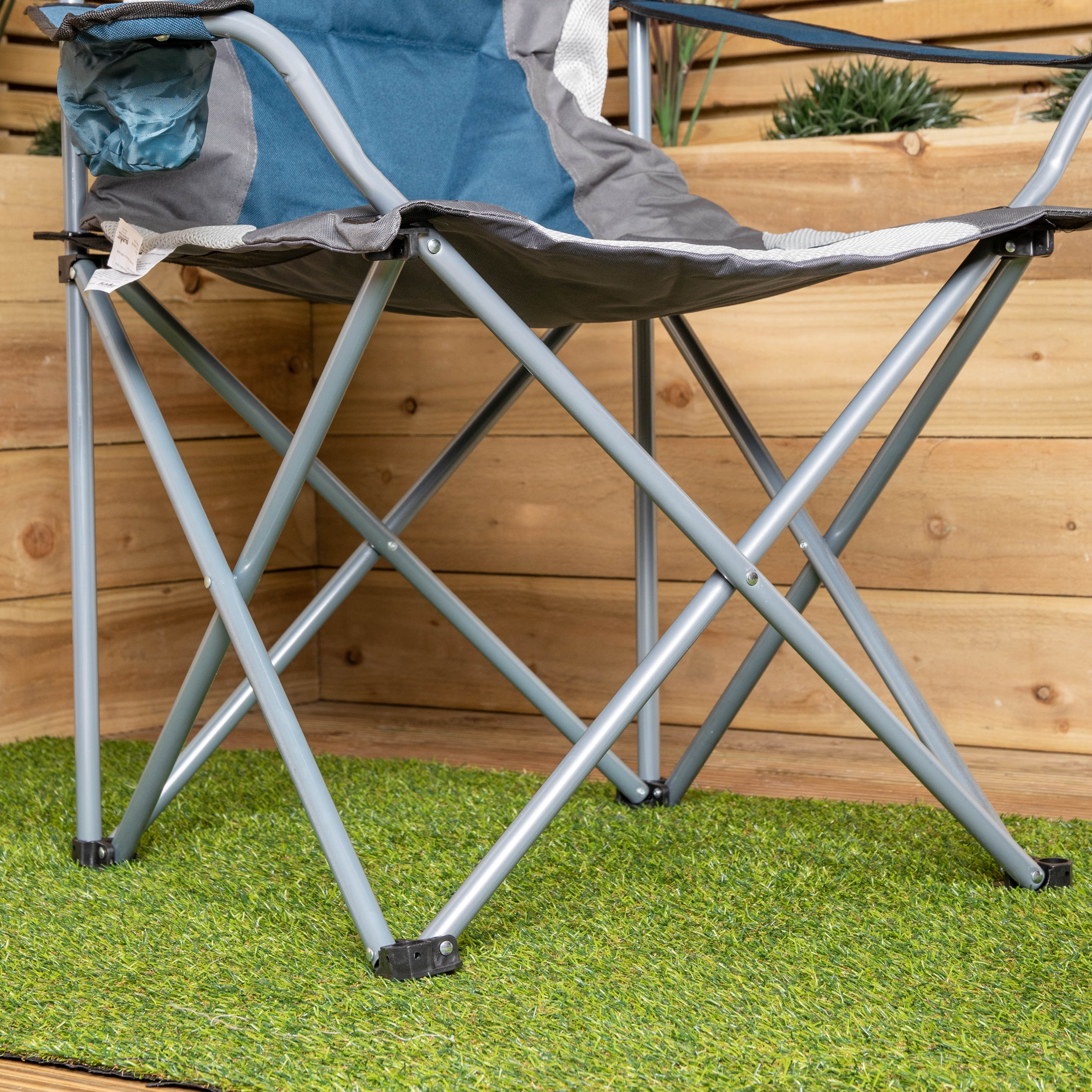 Berkley Folding Lightweight Padded High Back Relaxer Camping Chair in Indigo Blue