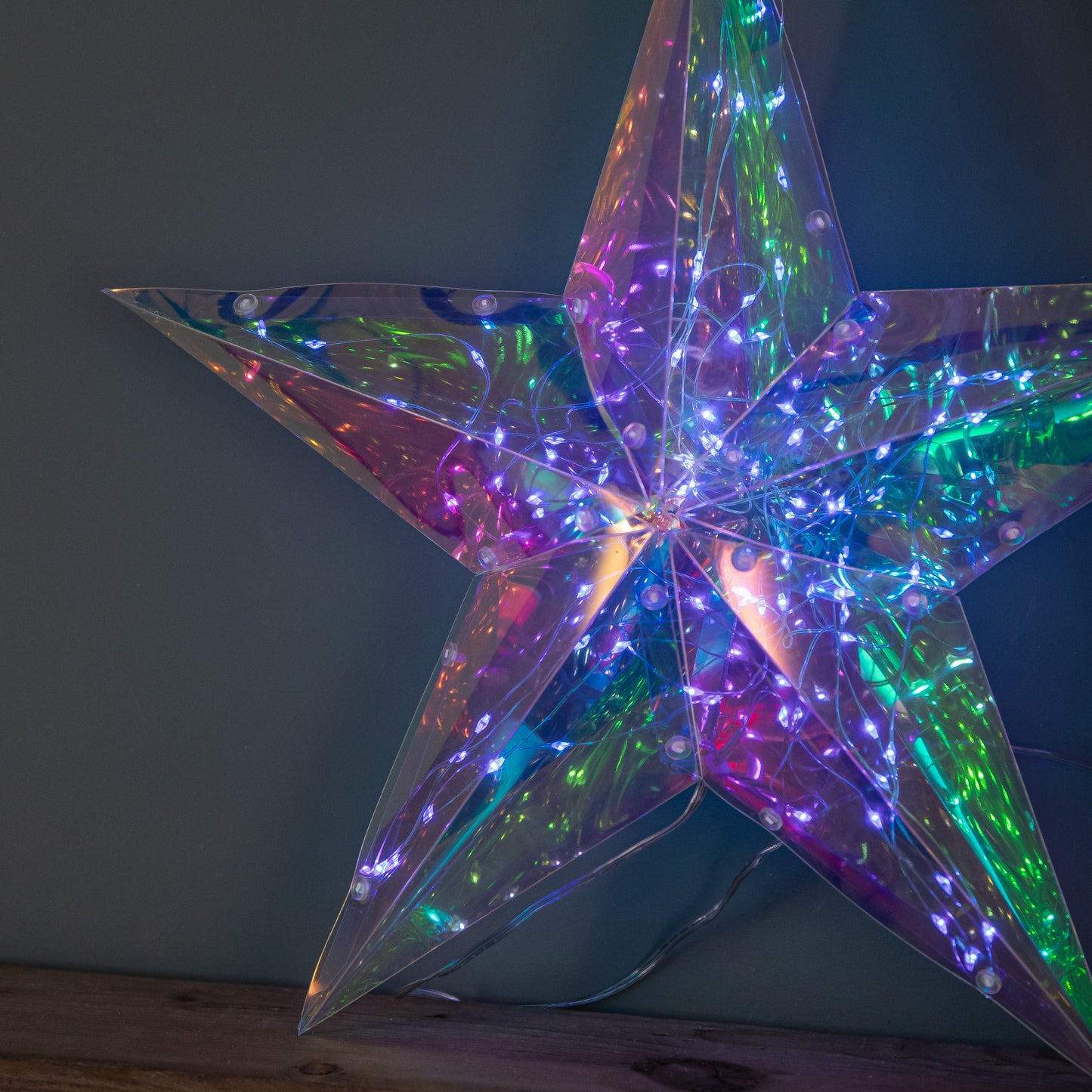 36cm Battery Operated Light up Hanging Christmas Dreamlight Star with 100 White LEDs