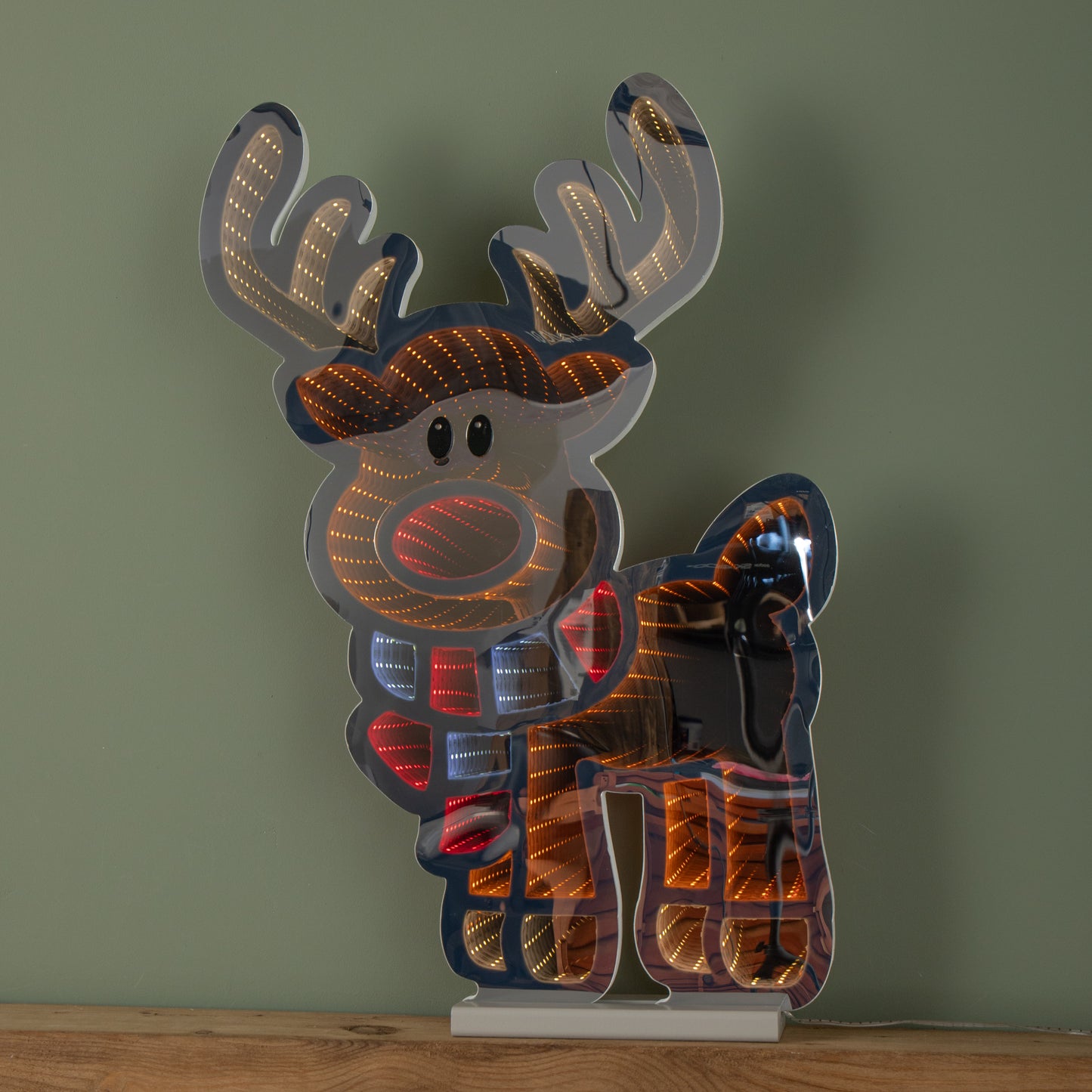 60cm Light up Christmas Reindeer Infinity Decoration with LEDs