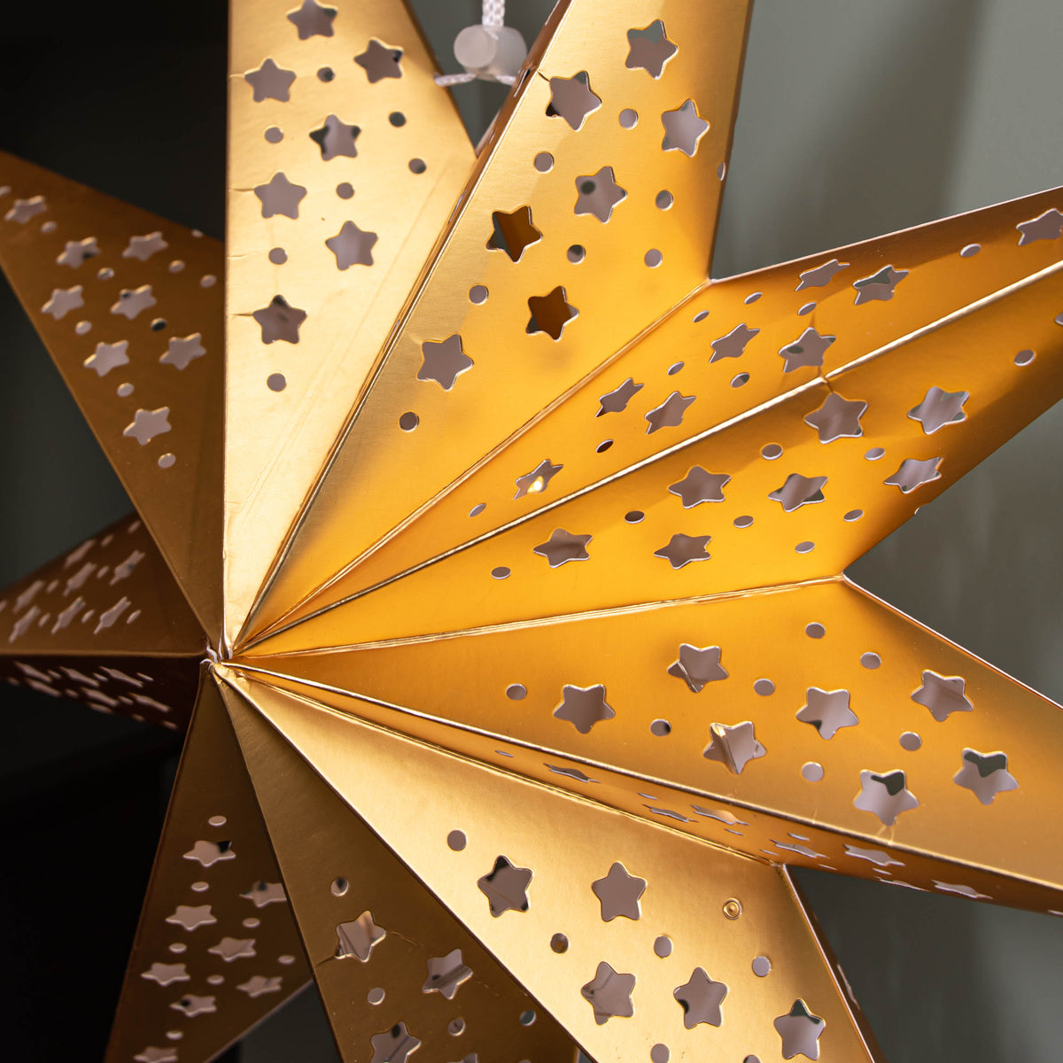 50cm Battery Powered Light up Gold Origami Hanging Christmas Star with LEDs