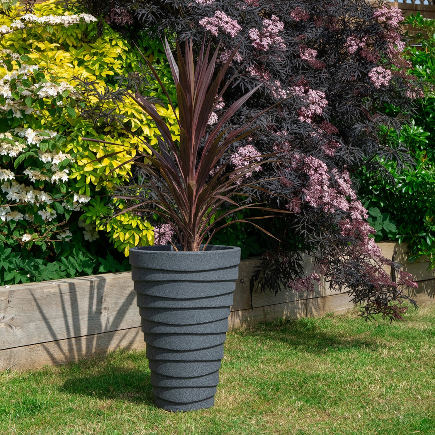 33cm Large Trojan Garden Plant Pot in Dark Grey