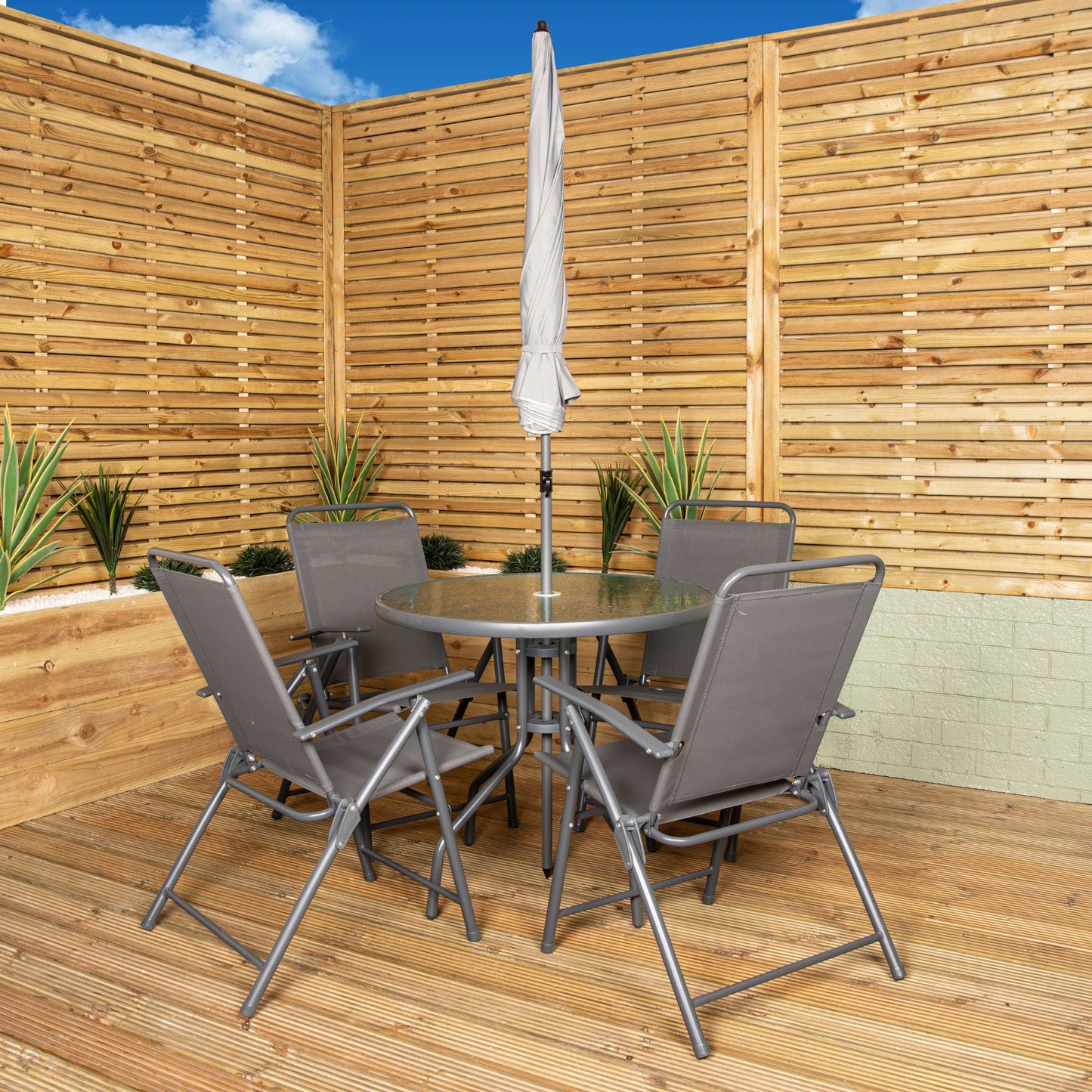 Factory Seconds: Samuel Alexander Outdoor 4 Seater Round Glass Top Table and Chairs Patio Set with Parasol in Grey