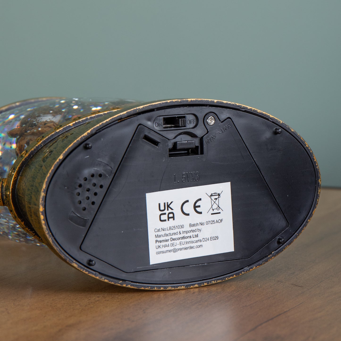 22cm Dual Powered Light up Antique Gold Christmas Robin Water Spinner with LEDs