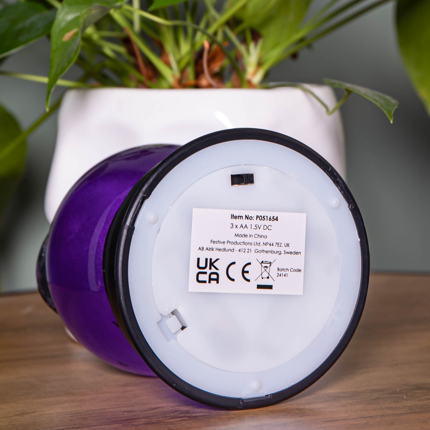 20cm Battery Operated Light up Purple Witch's Hat Water Globe Decoration