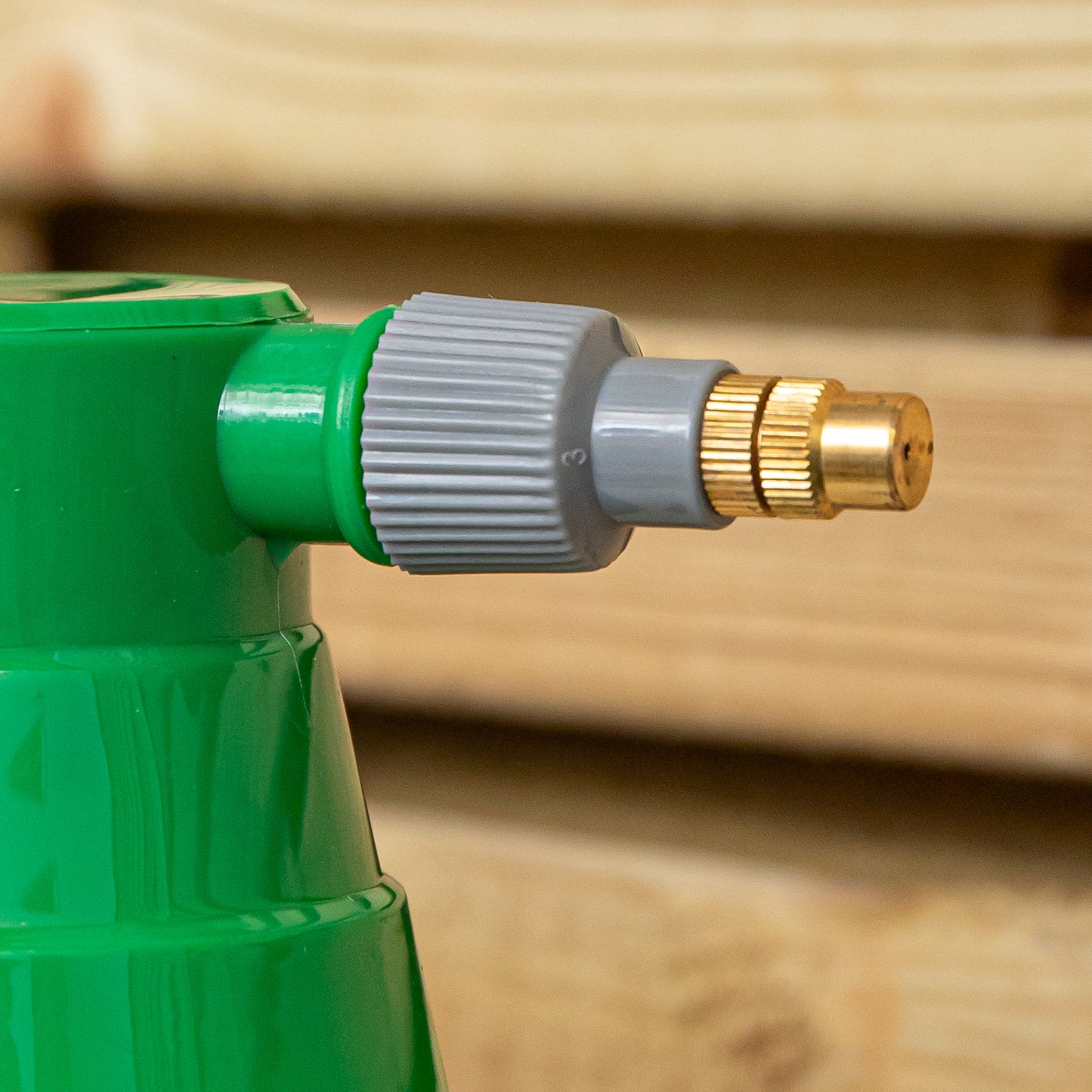 1.5 Litre Hand Held Pressure Sprayer Bottle