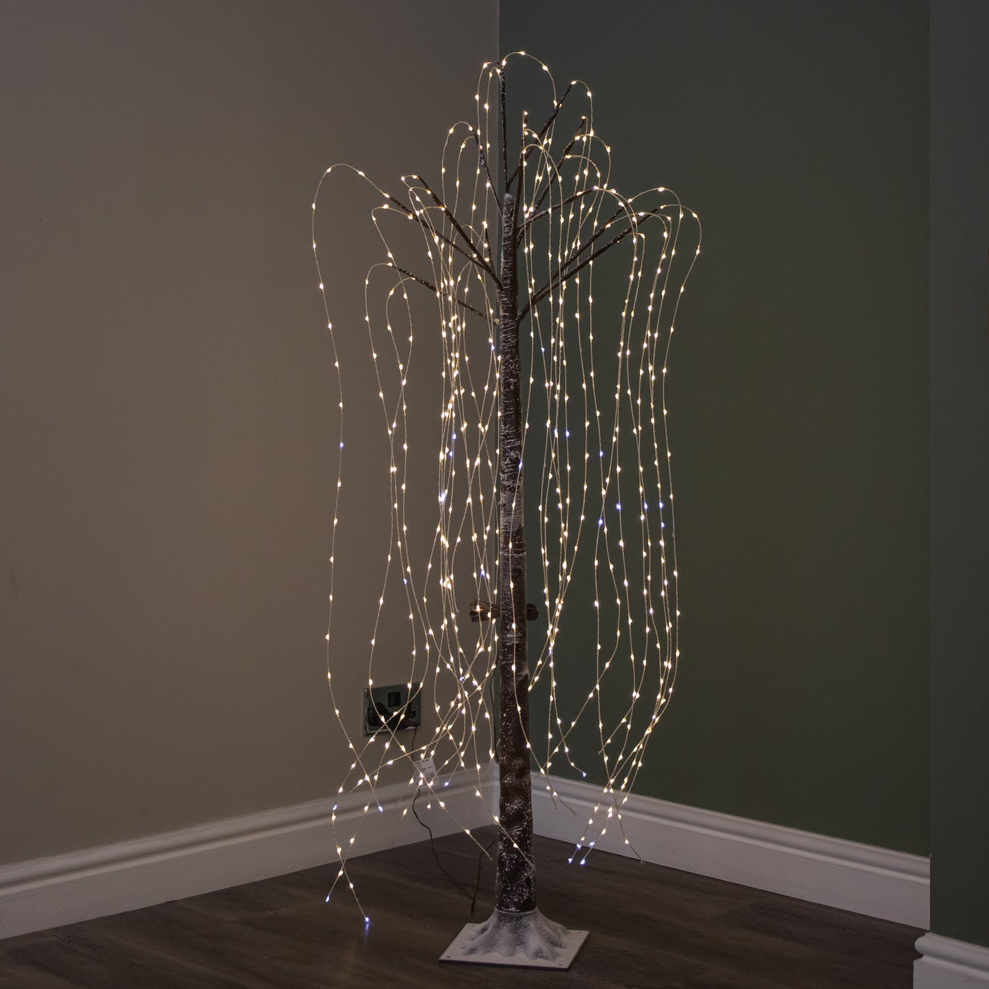 5ft (1.5m) Brown Flocked Christmas Willow Tree with Static & Flashing White Mix LEDs