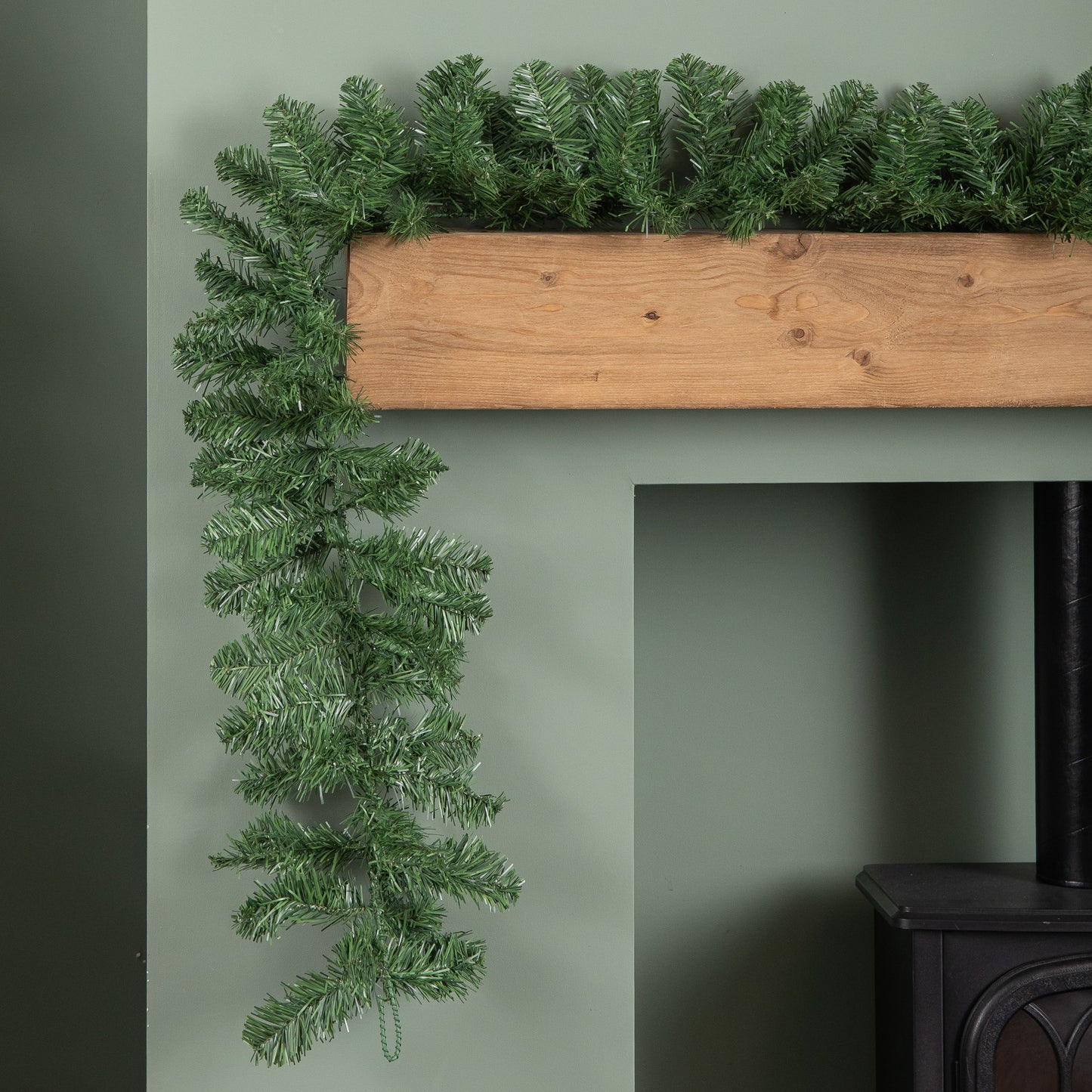 2.7m (9ft) Plain Green Imperial Pine Christmas Garland