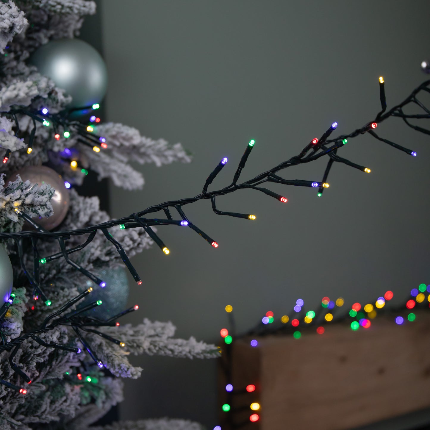 18.5m 1440 LED Christmas Cluster Multi-Action String Lights with Timer in Multi-Coloured