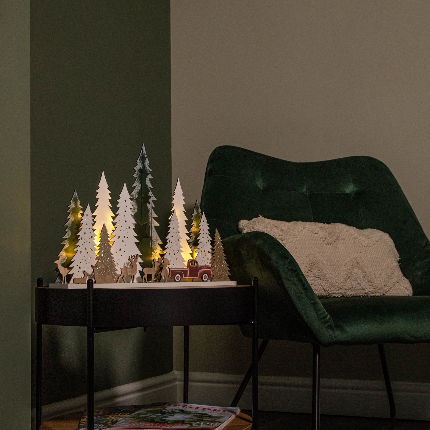 31cm Battery Operated Light up Wooden Christmas Tree with Deer and 15 Warm White LEDs