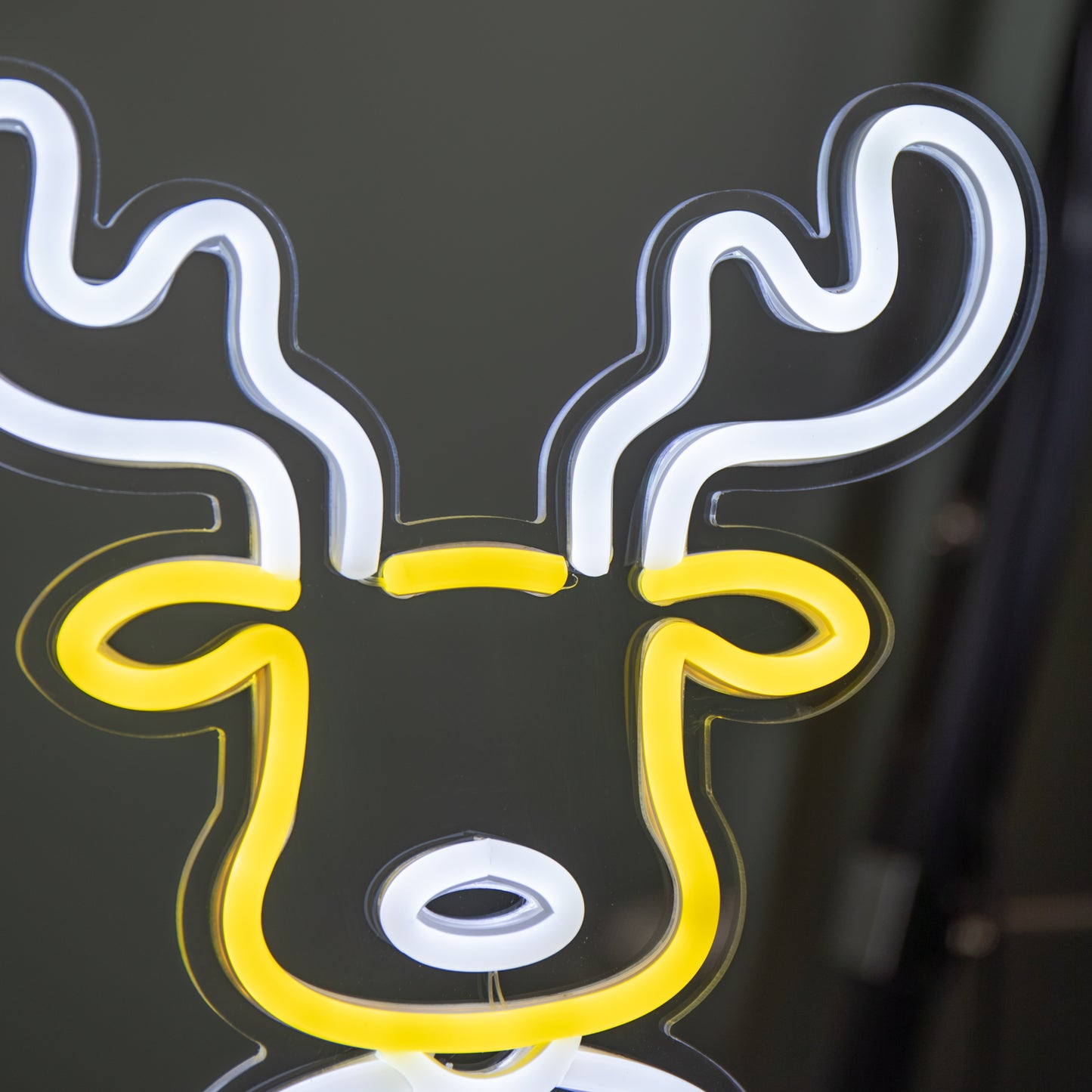 25cm Light up Christmas Reindeer Face Table Top Neon Sign