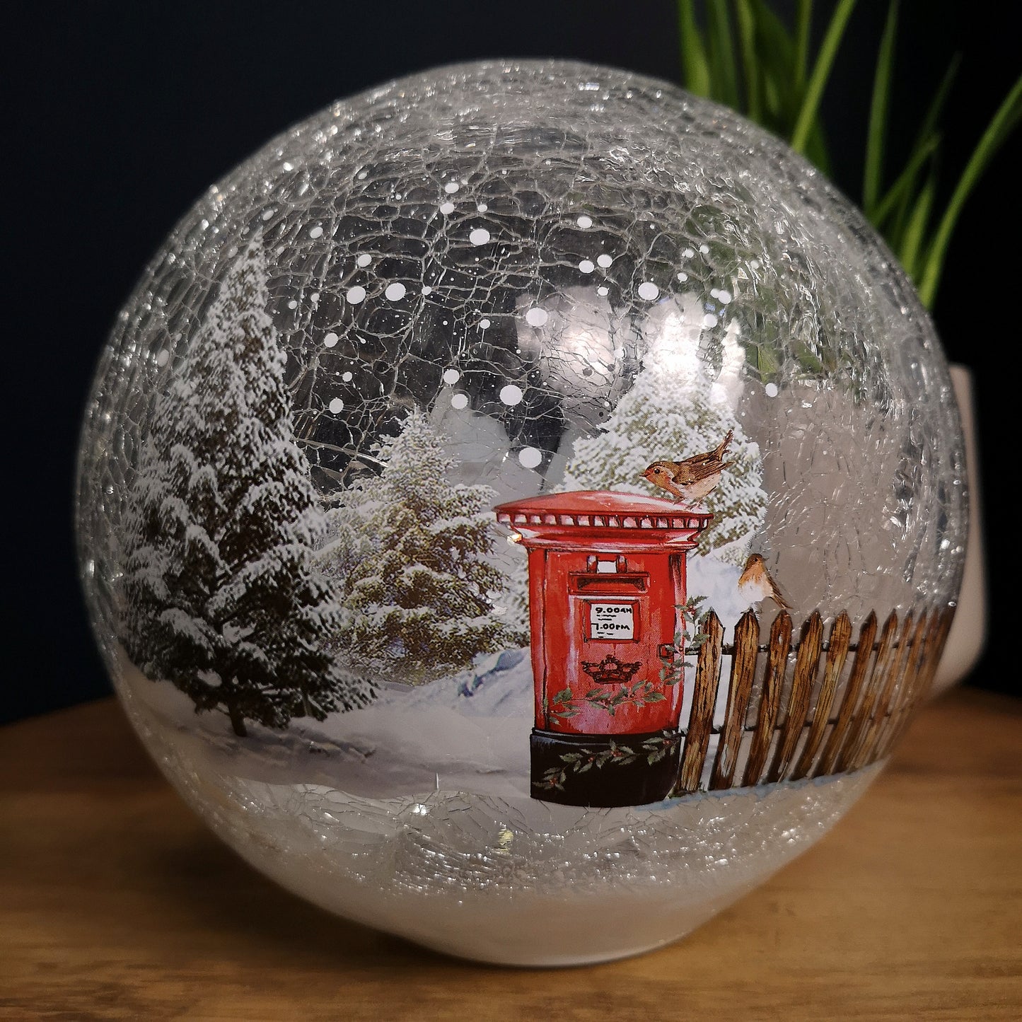20cm Battery Operated Warm White LED Crackle Effect Ball Christmas Decoration with Postbox
