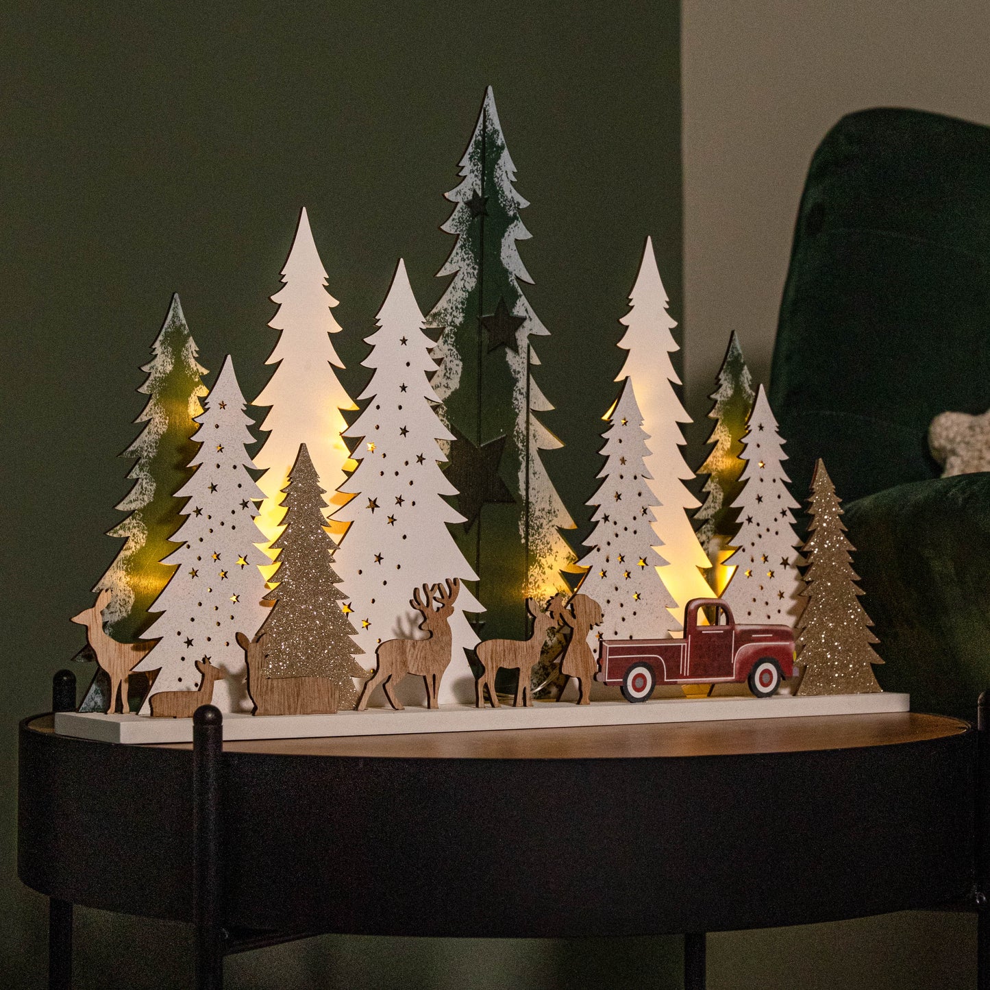 31cm Battery Operated Light up Wooden Christmas Tree with Deer and 15 Warm White LEDs