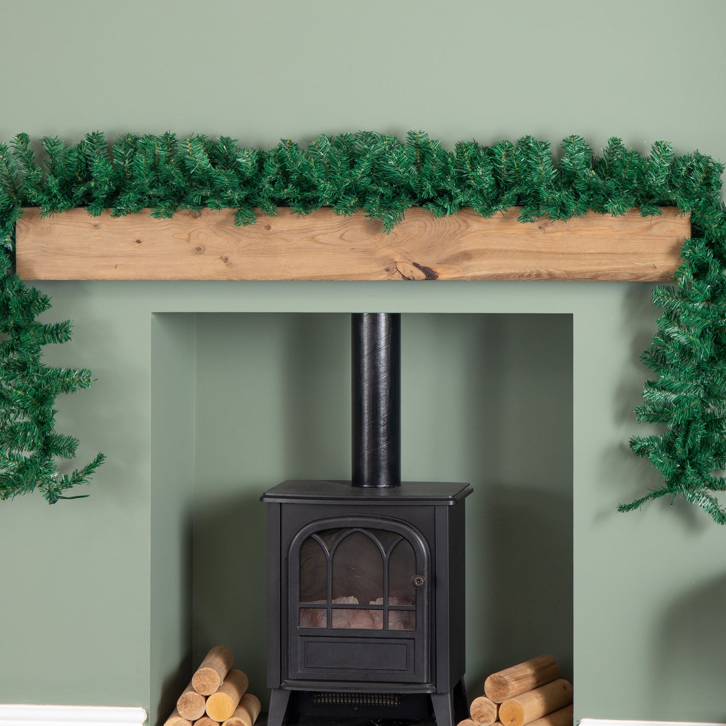 2.7m Plain Green Christmas Garland with 260 Tips