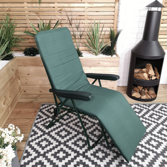 Factory Seconds: Padded Outdoor Garden Patio Recliner / Sun Lounger in Plain Green