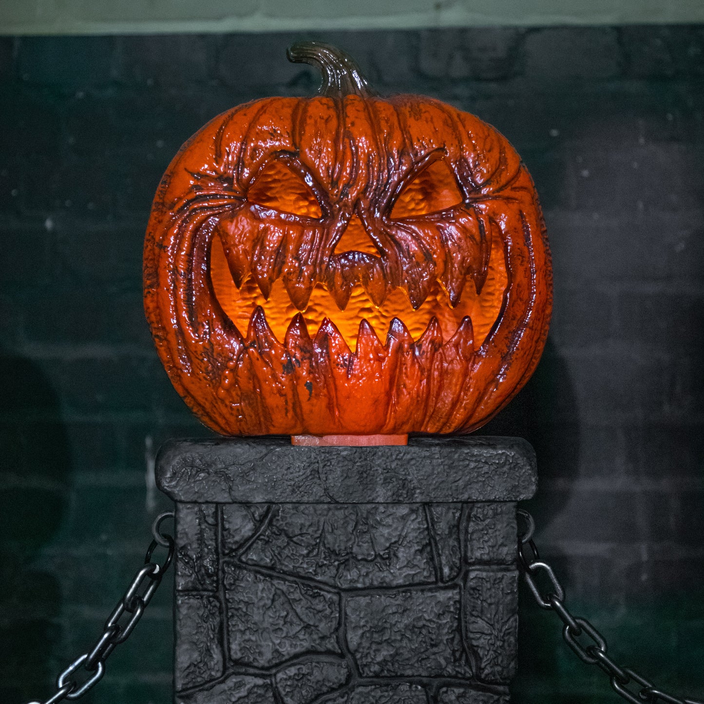 Pack of 2: 97cm x 1.2m Battery Powered Light up Halloween Pumpkin Fence with LEDs