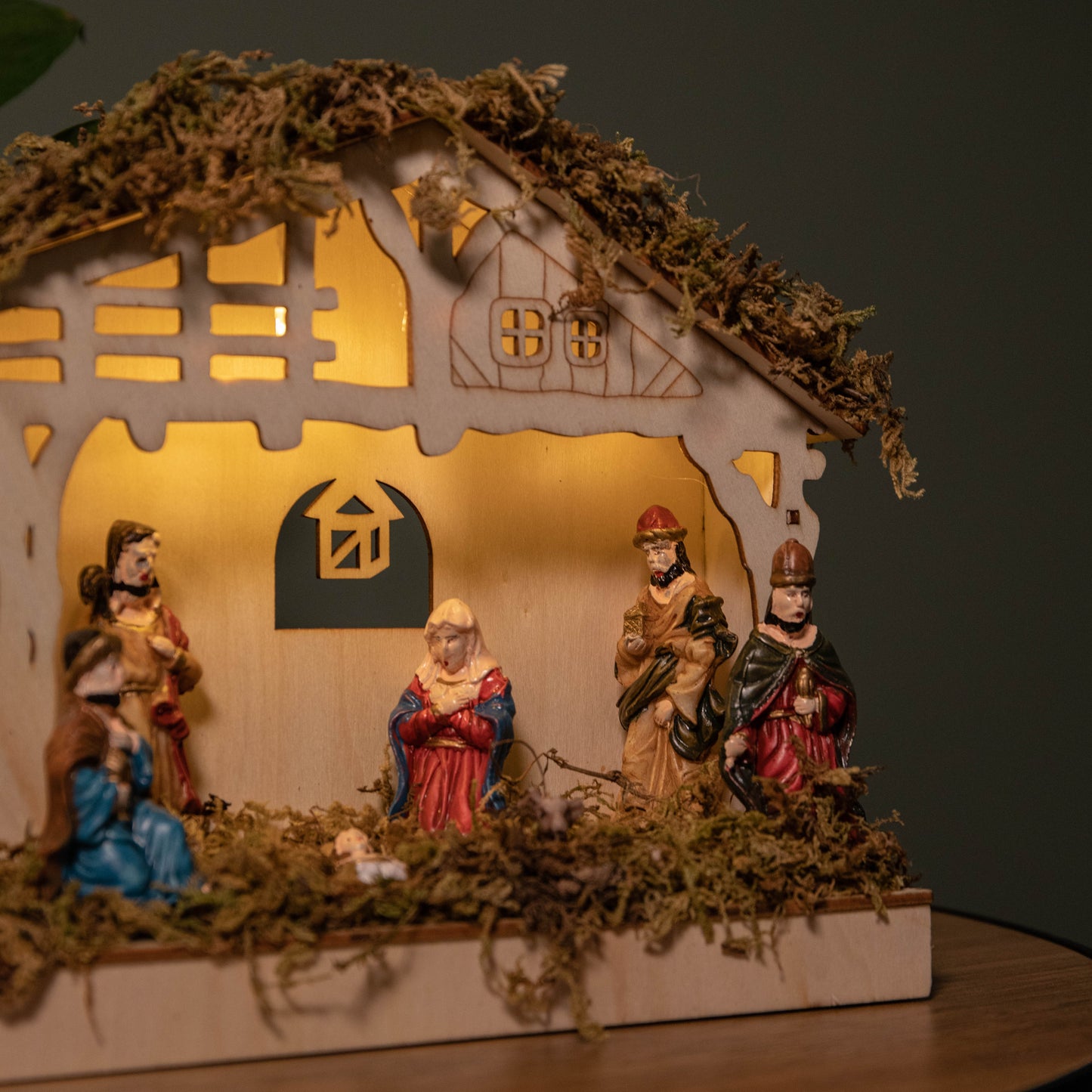 26cm Battery Operated Light up Wooden Christmas Nativity Scene with Warm White LEDs
