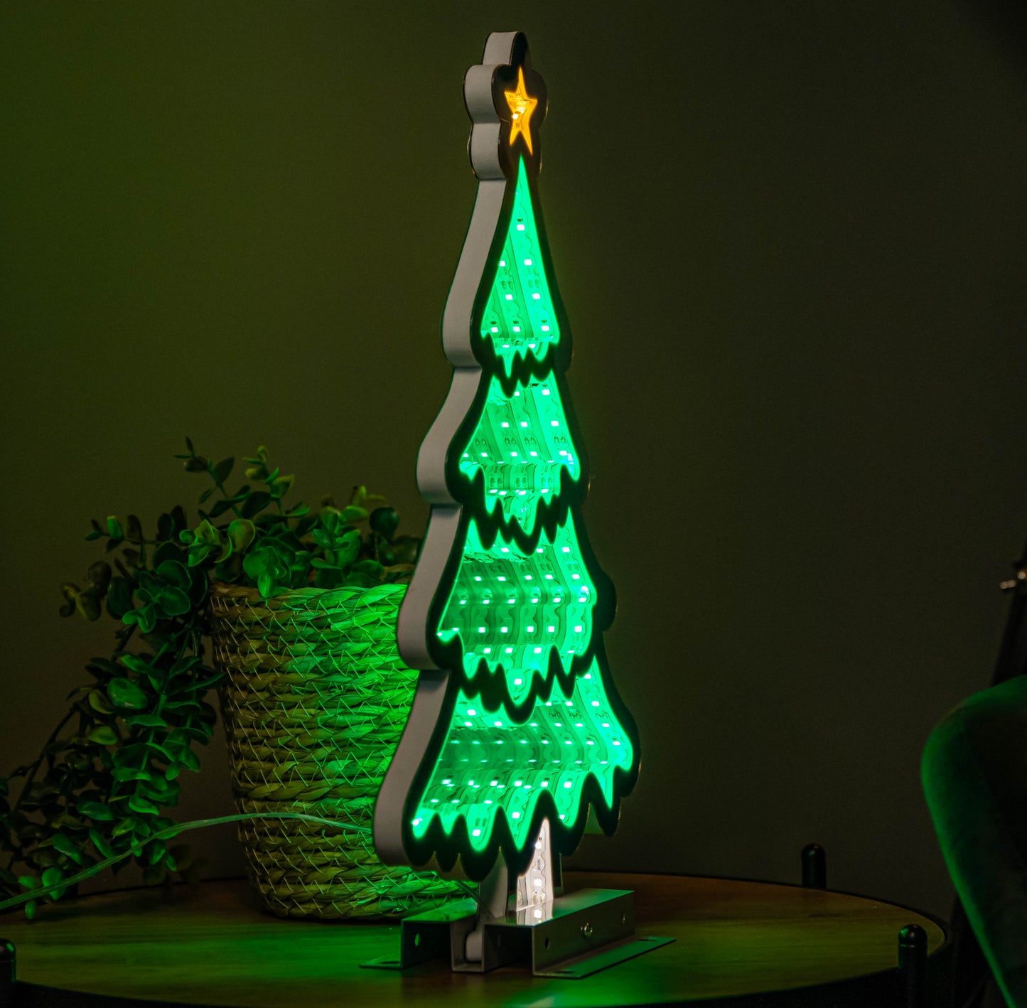 40cm Infinity Standing Christmas Tree with Metal Base and Green LEDs