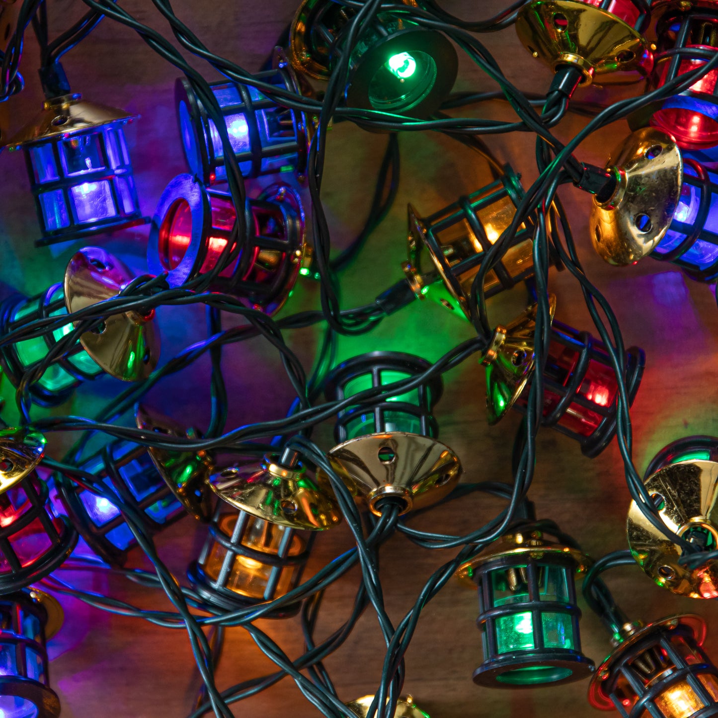 4m 40 LED Palace Cage Christmas String Lights in Multi-Coloured
