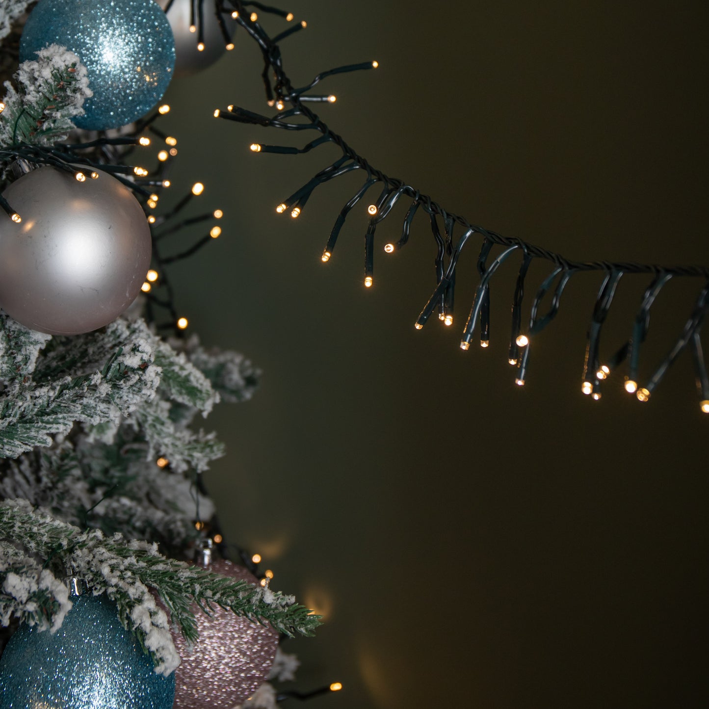 18.5m 1440 LED Christmas Cluster Multi-Action String Lights with Timer in Warm White