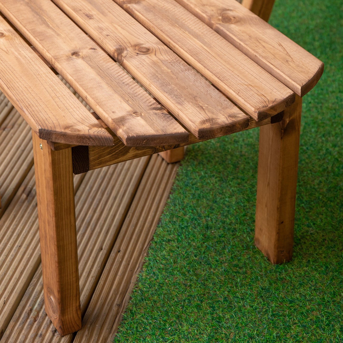 Hand Made 2 Seater Chunky Rustic Wooden Garden Furniture Bench With Coffee Table