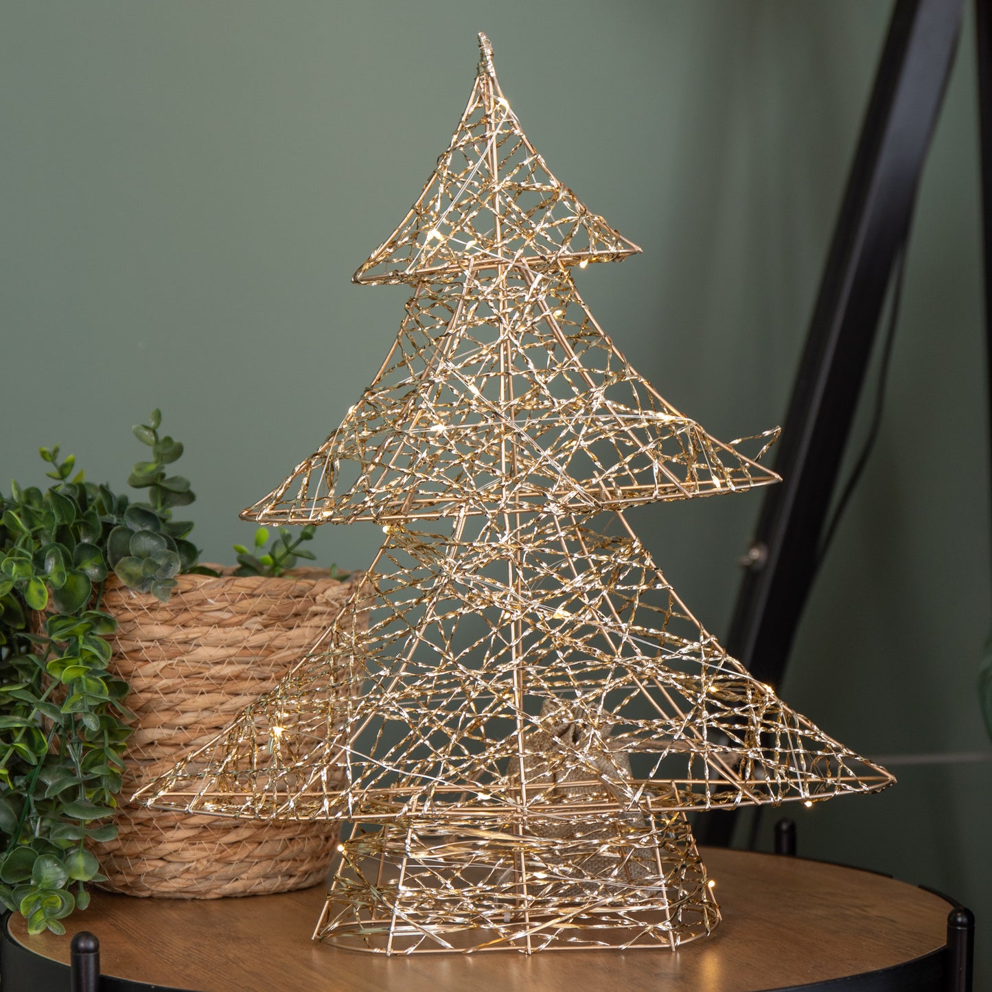 40cm Battery Operated Light up Gold Weave Christmas Tree with Warm White LEDs