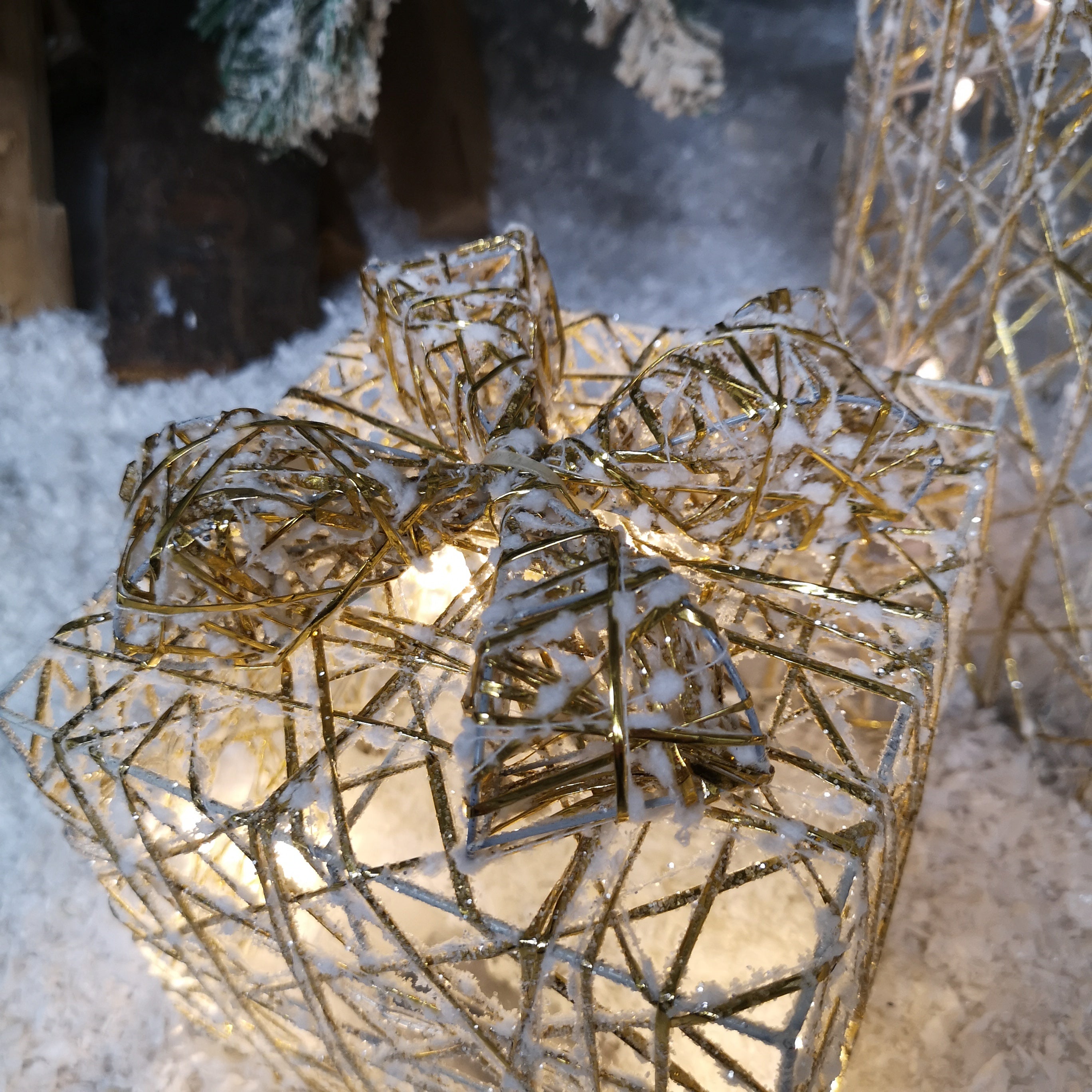 Set of 3 Warm White Battery Operated LED Gold Gift Box Christmas Decoration
