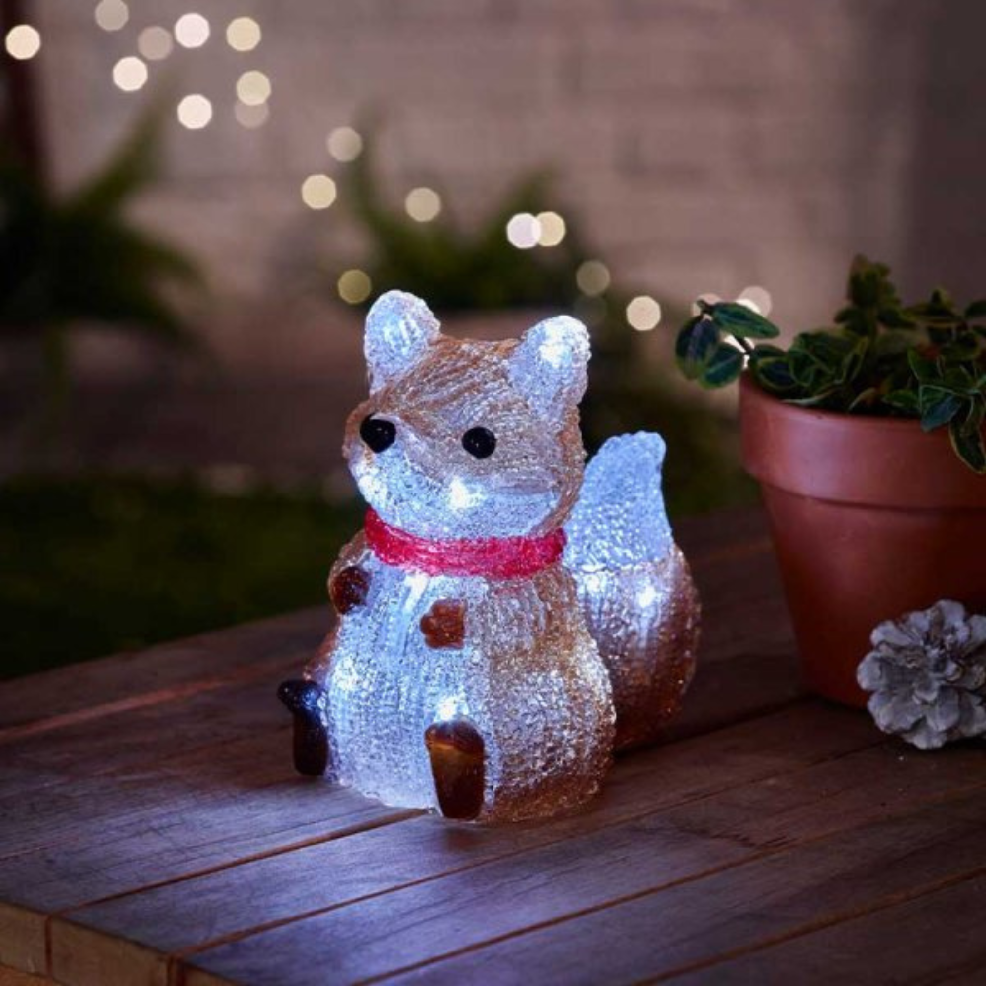 14cm Battery Operated Light up Christmas Ice Fox with 12 Cool White LEDs