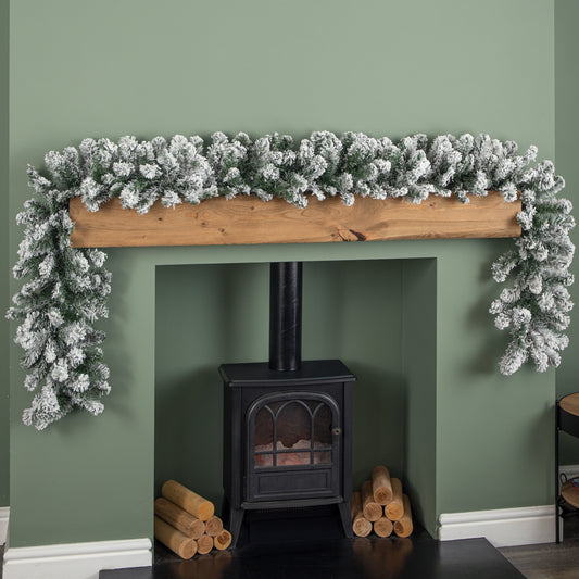 2.7m (9ft) Luxury Imperial Green Snowflocked Christmas Garland