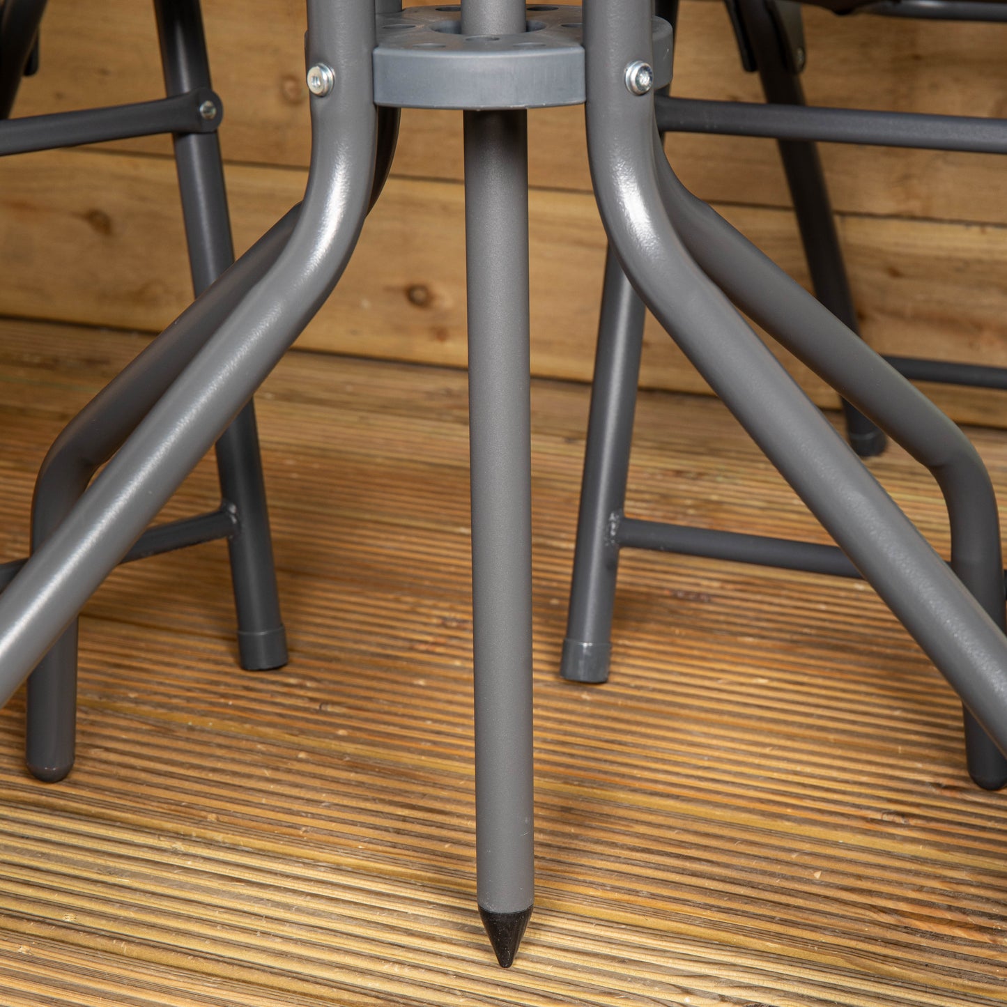 Factory Seconds: Samuel Alexander Outdoor 4 Seater Round Glass Top Table and Chairs Patio Set with Parasol in Grey